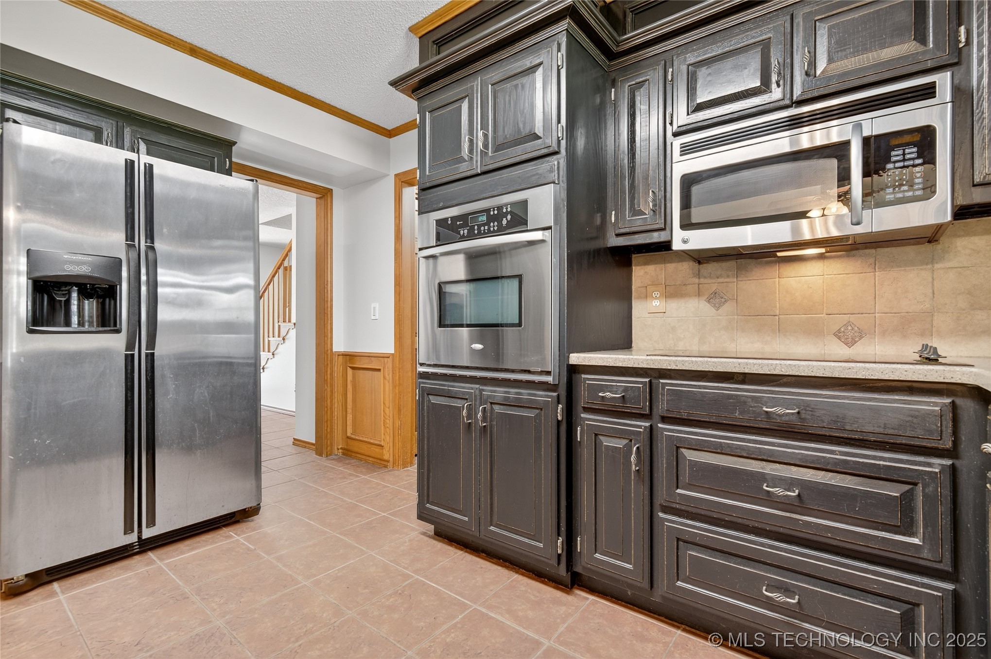 2925 Claremont Drive Property Photo 16