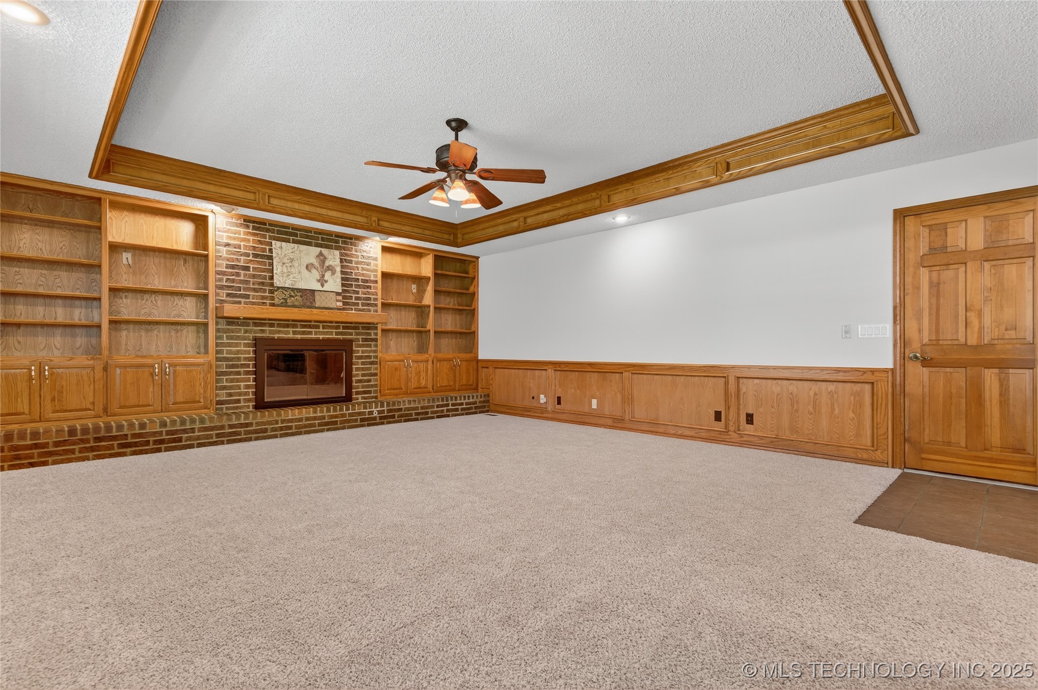 2925 Claremont Drive Property Photo 21