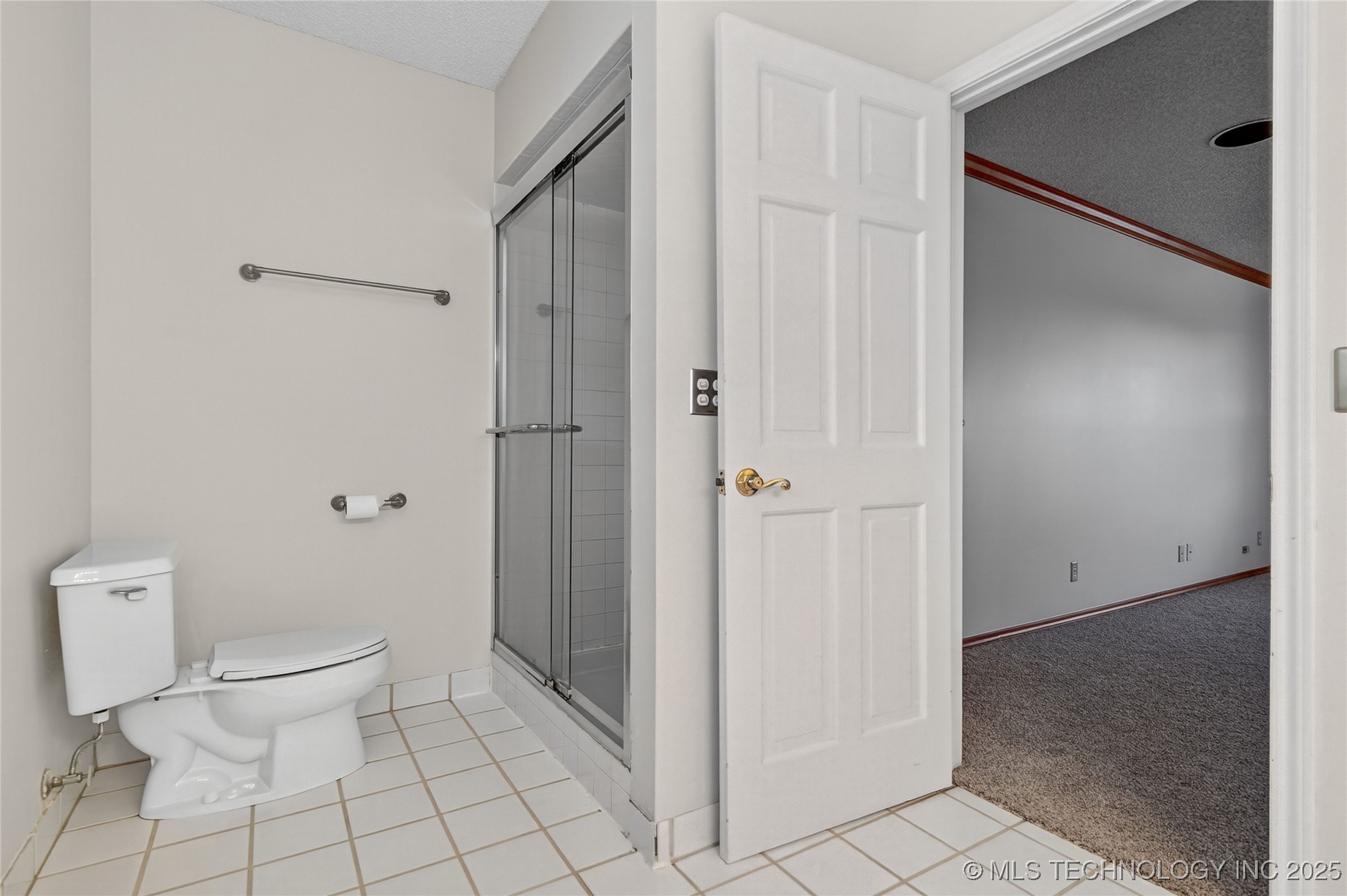 2925 Claremont Drive Property Photo 26