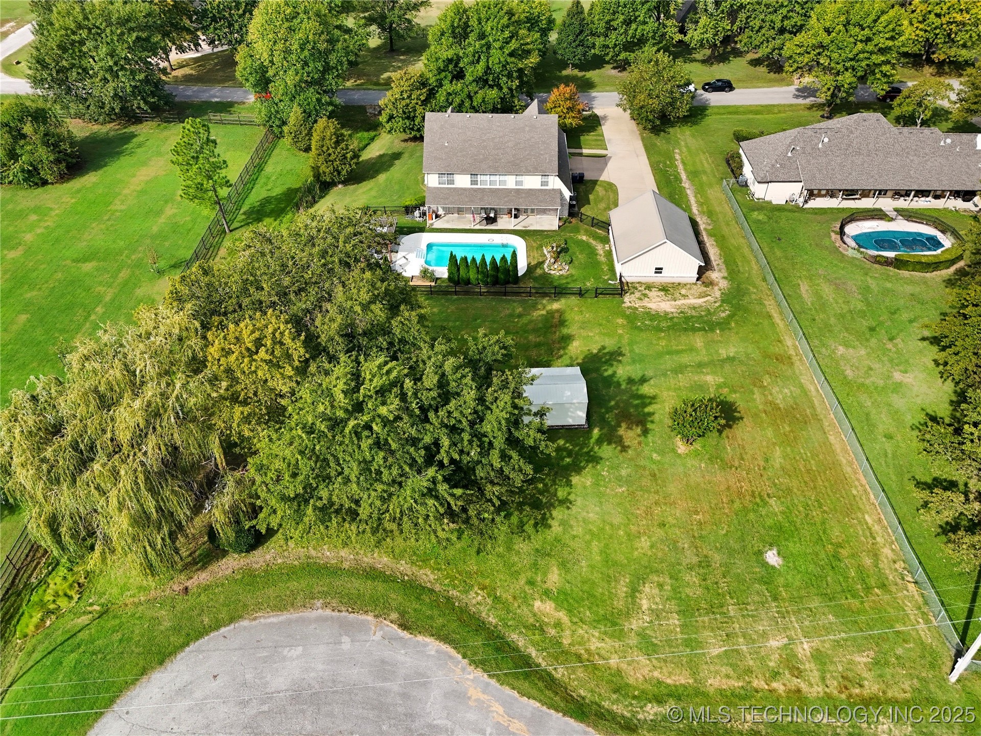 8219 N 175th East Avenue Property Photo 9