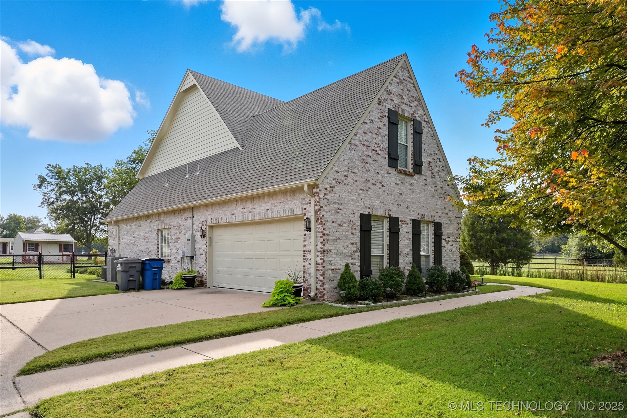 8219 N 175th East Avenue Property Photo 72