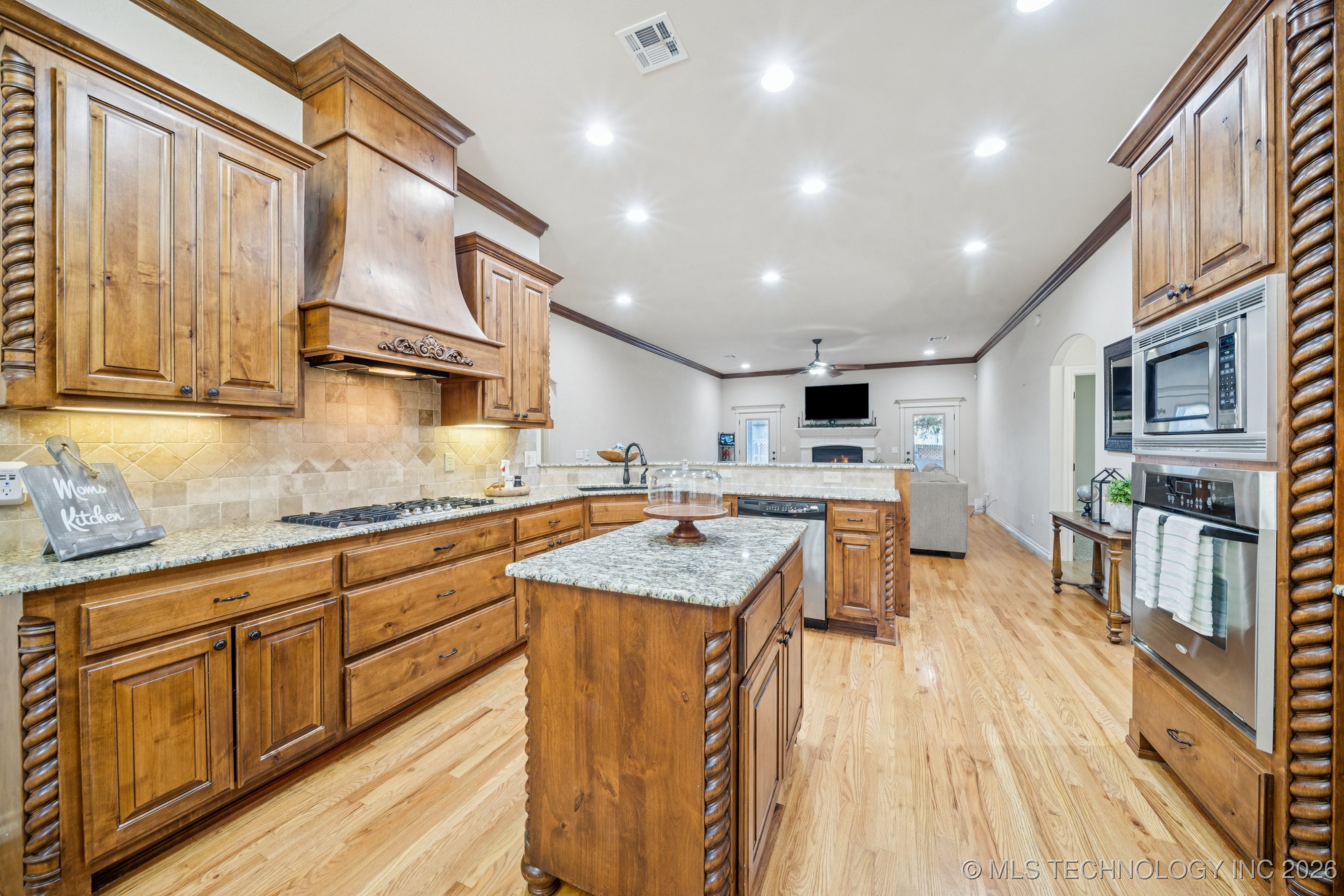 2717 E 140th Place S Property Photo 15