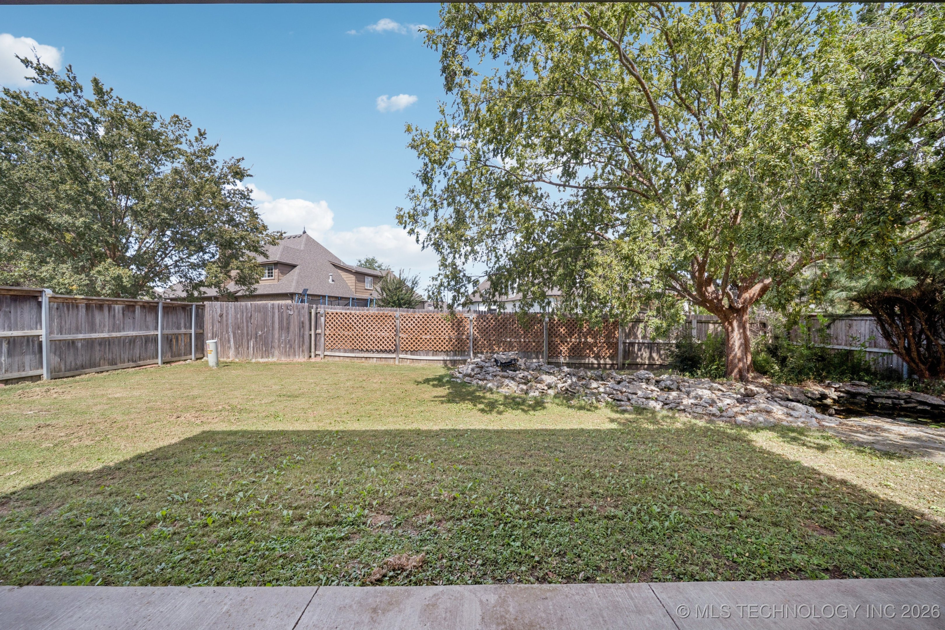 2717 E 140th Place S Property Photo 35