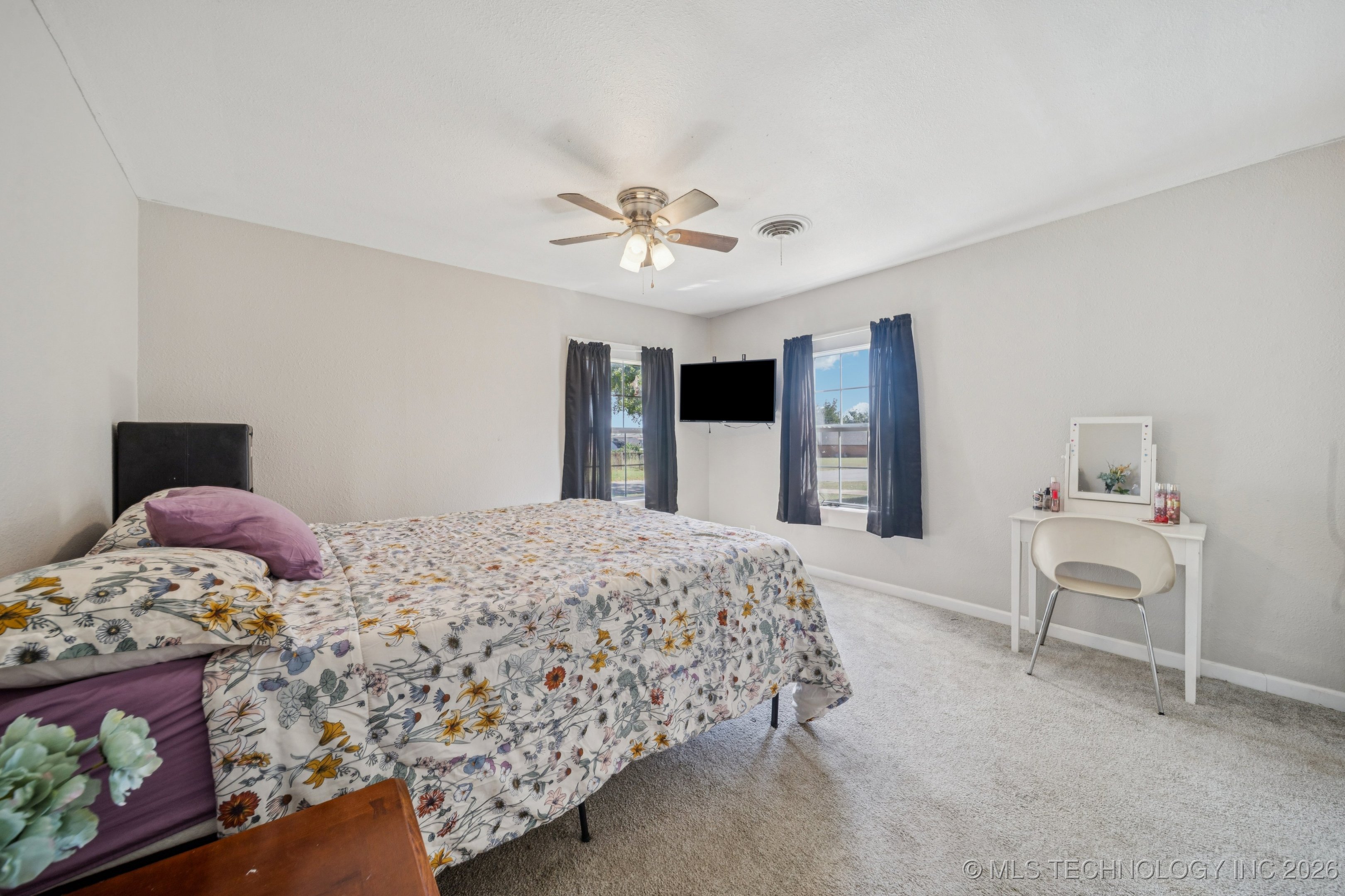 1106 N Alabama Avenue Property Photo 17