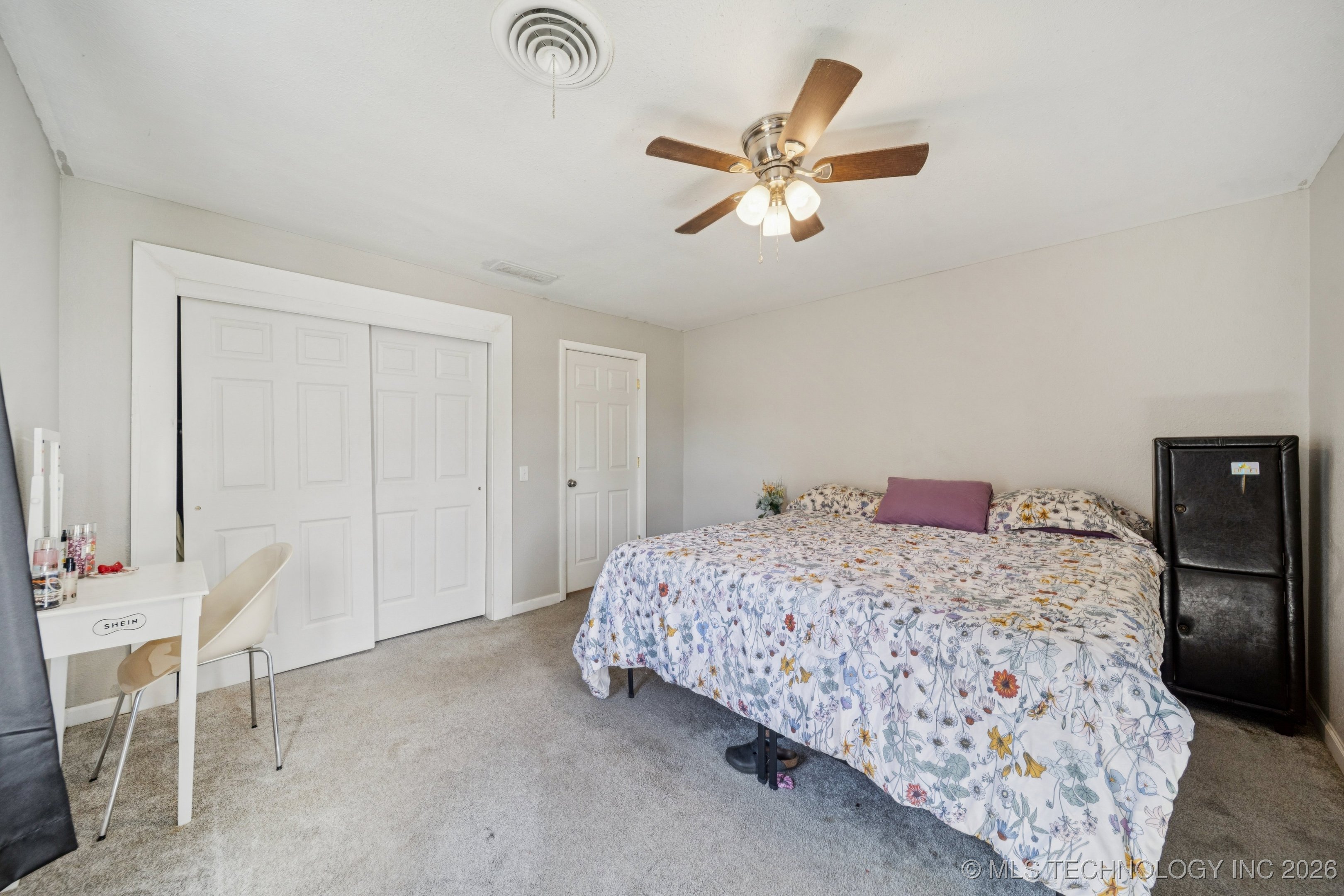 1106 N Alabama Avenue Property Photo 19