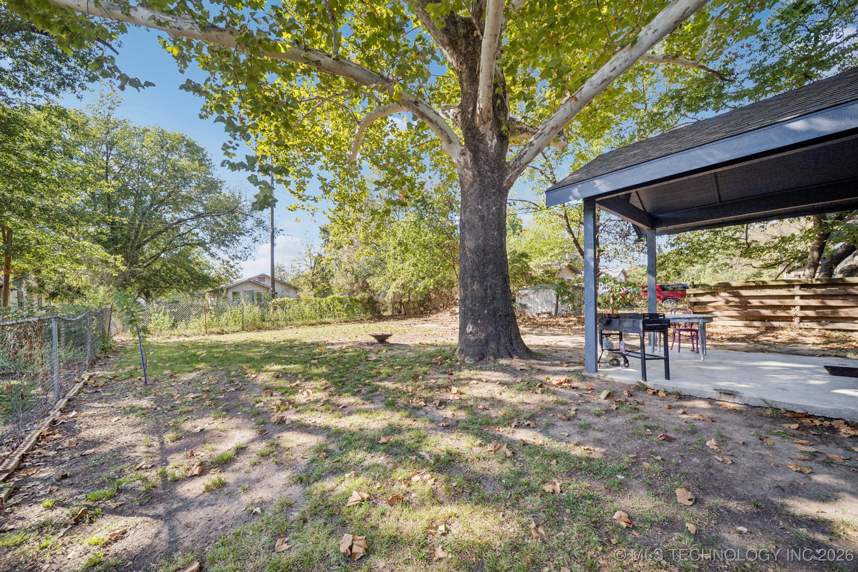 1106 N Alabama Avenue Property Photo 25