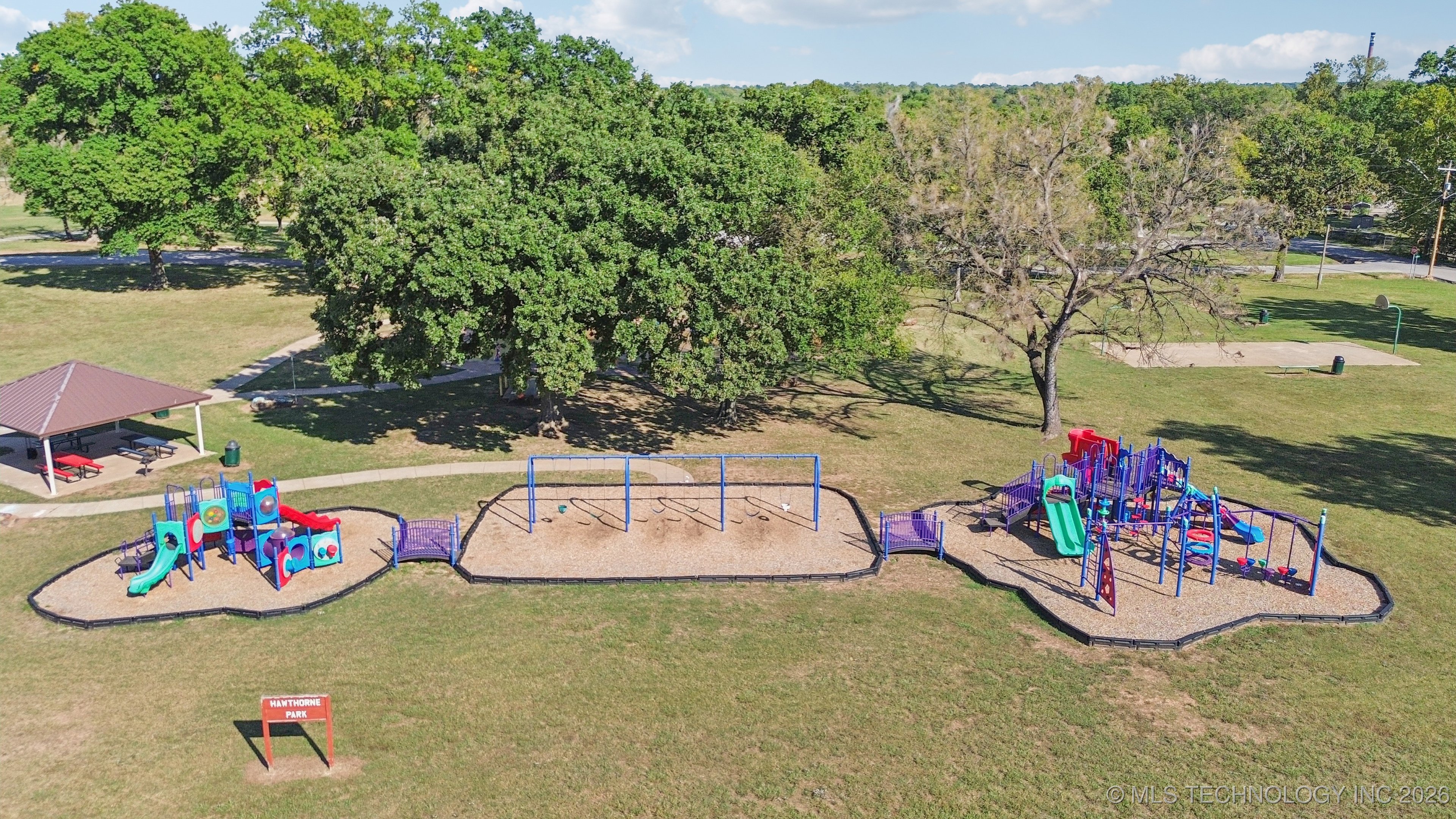 1106 N Alabama Avenue Property Photo 28