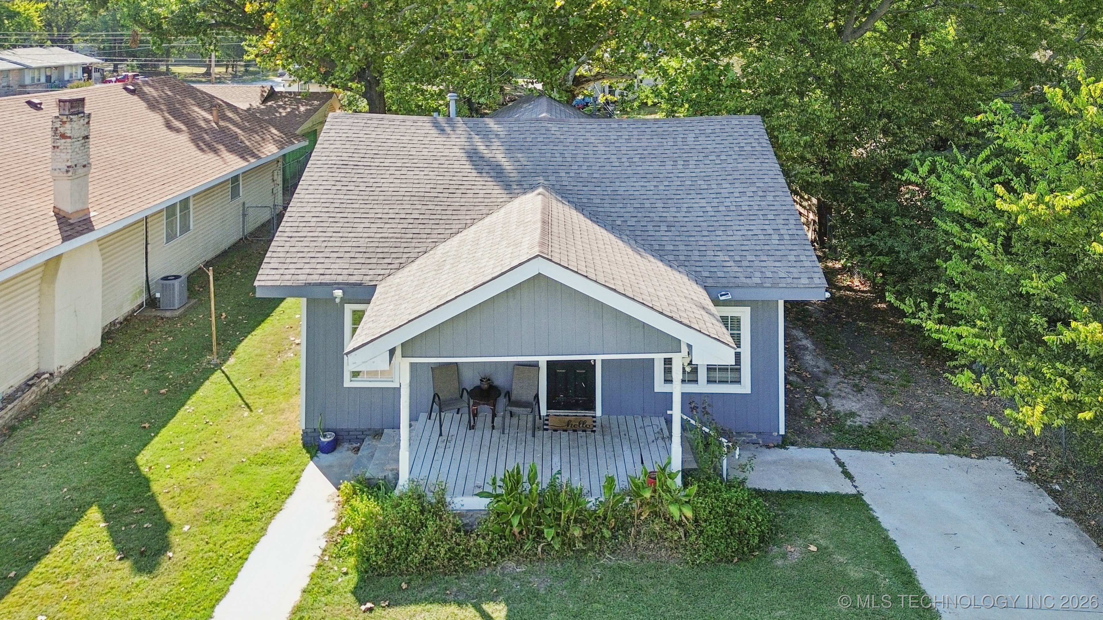 1106 N Alabama Avenue Property Photo 36