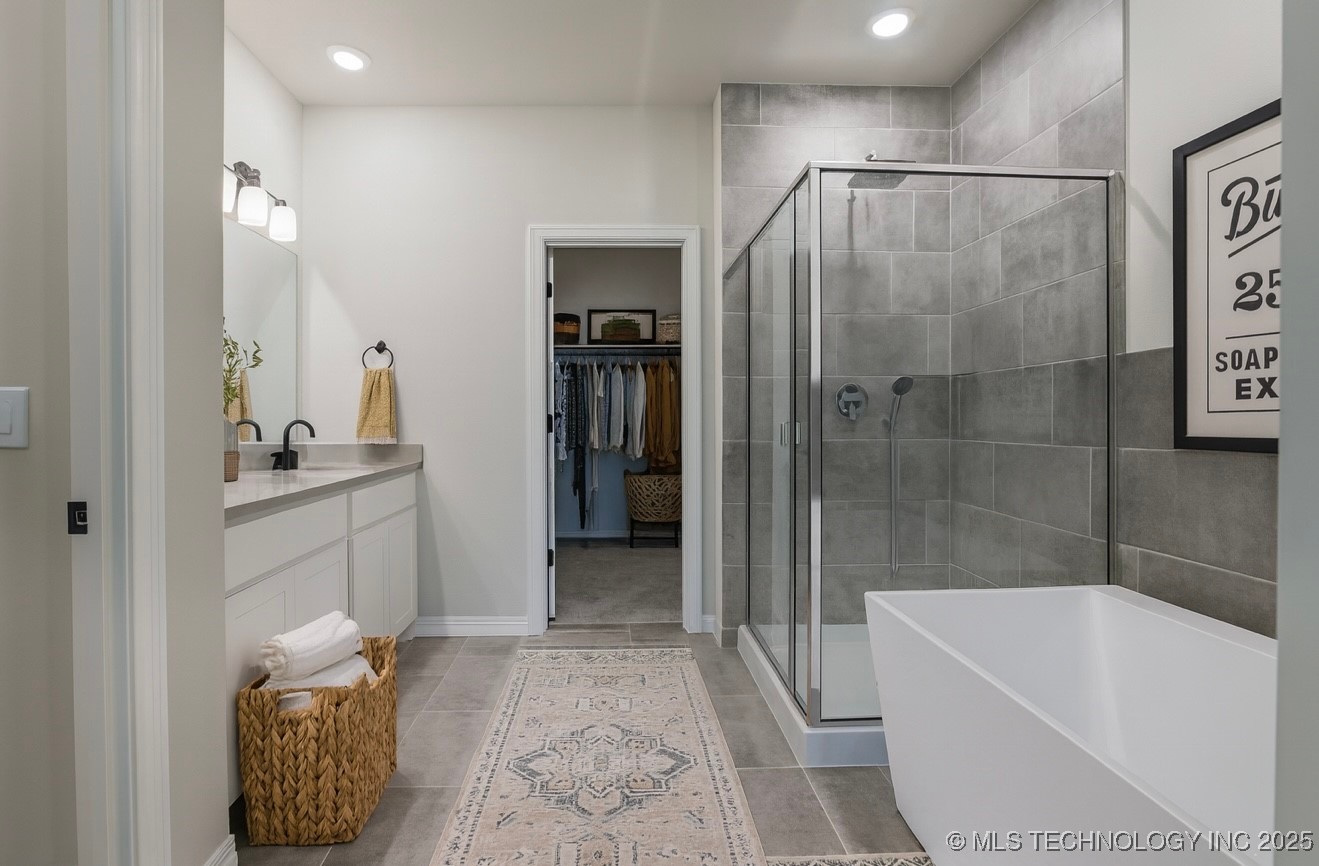 2416 W Birmingham Street Property Photo 6