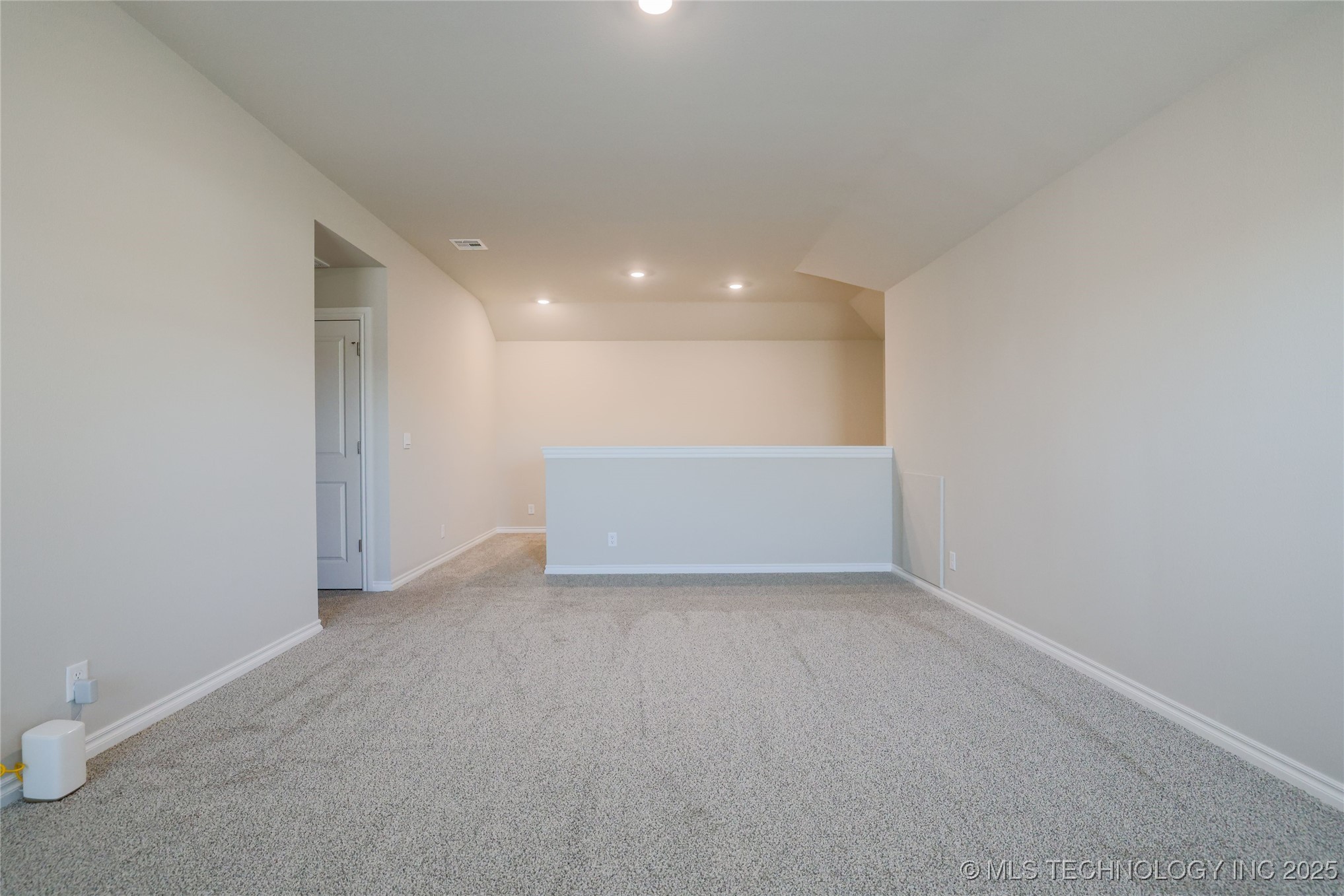 2416 W Birmingham Street Property Photo 13