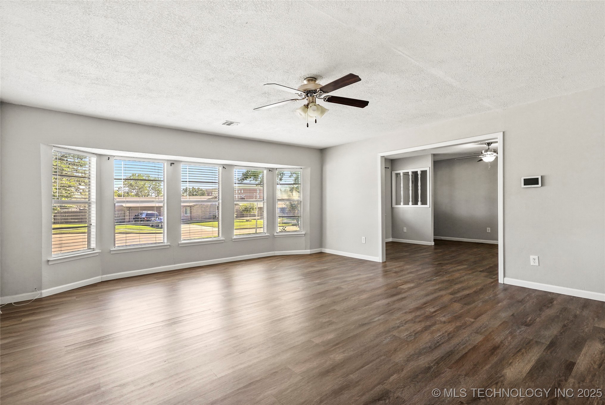 1410 N Dogwood Street Property Photo 10