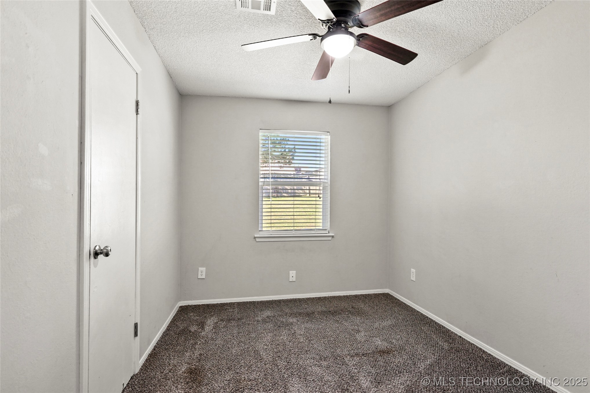 1410 N Dogwood Street Property Photo 19