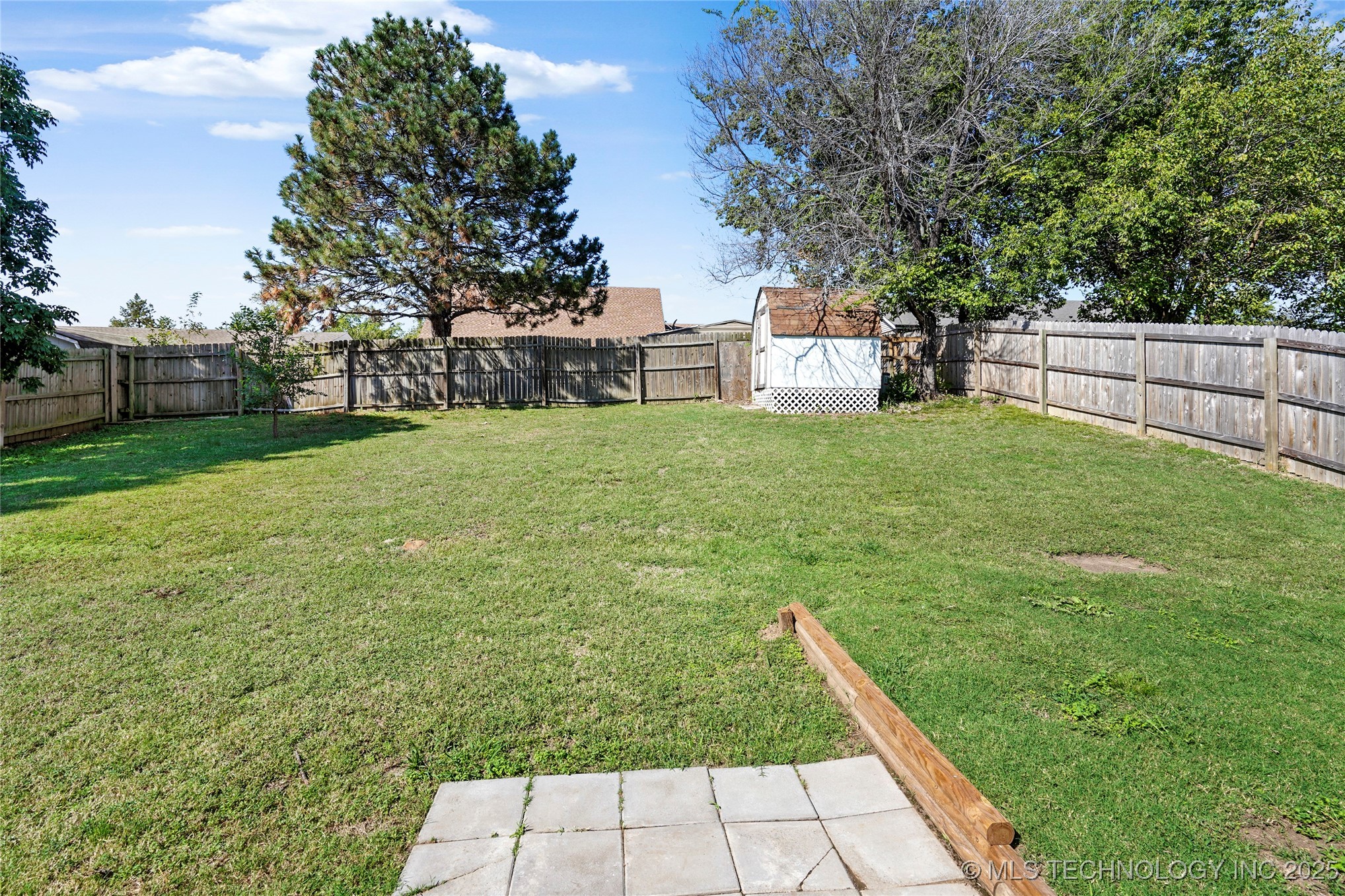 1410 N Dogwood Street Property Photo 21