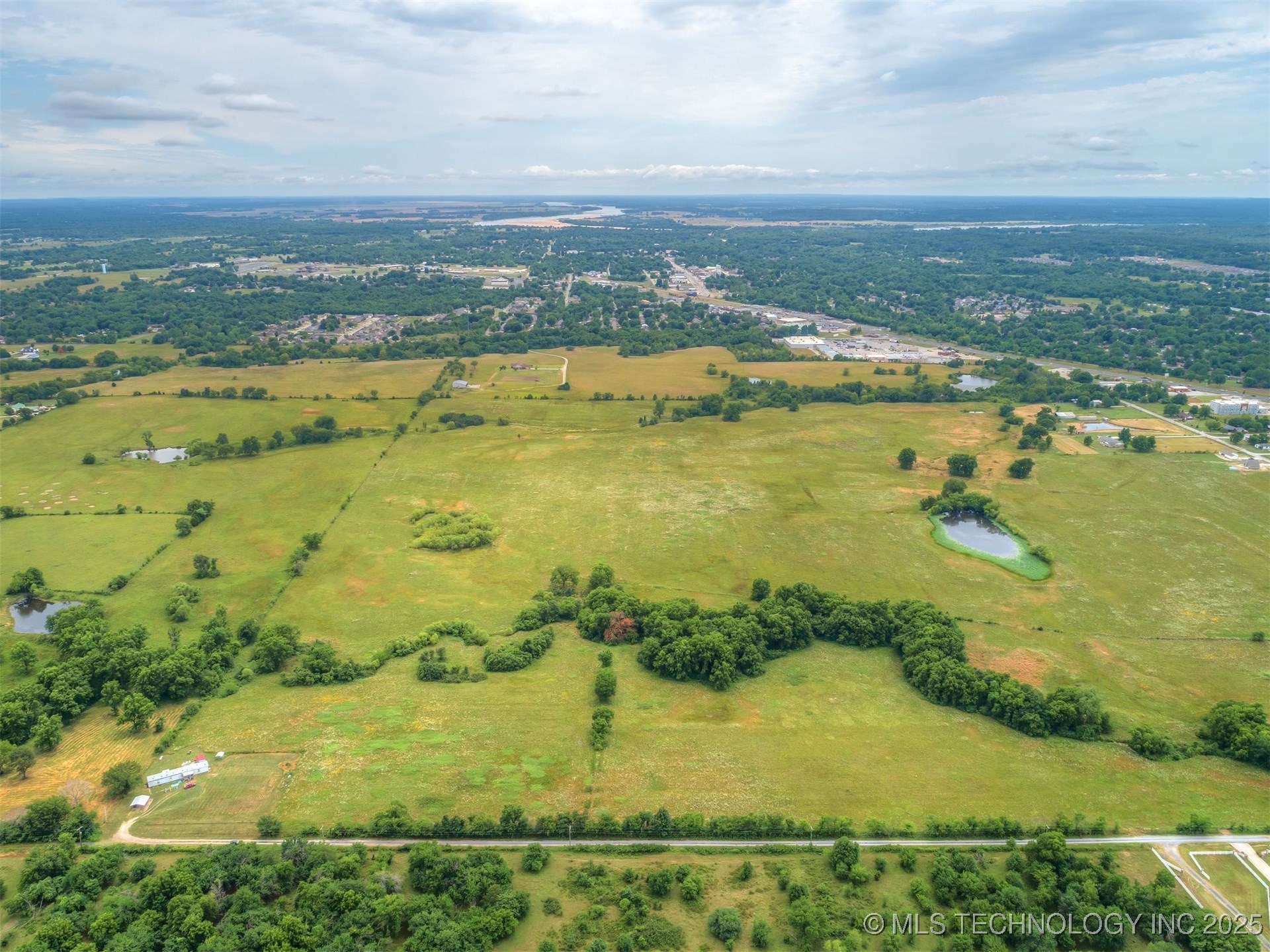 S 289th East Avenue Property Photo 3