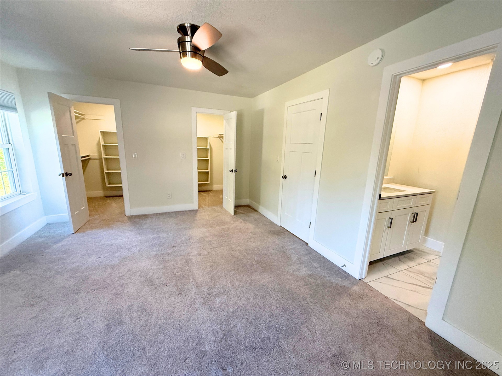 24037 Gordon Street Property Photo 20