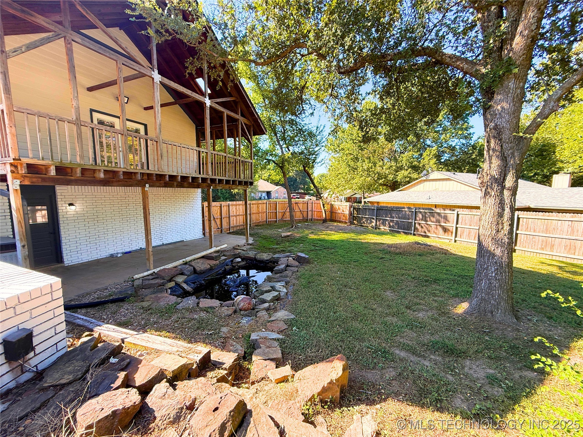 24037 Gordon Street Property Photo 36