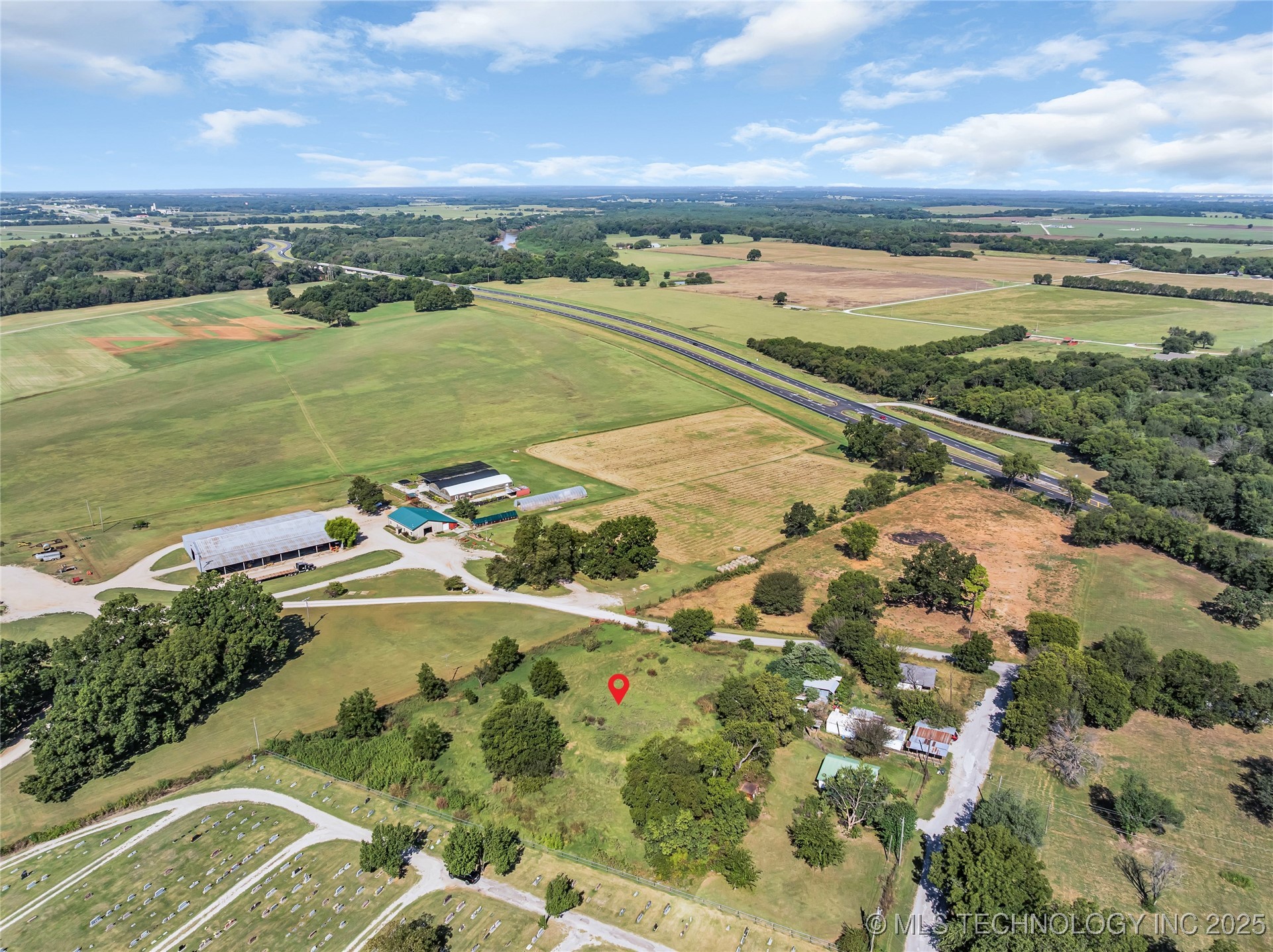 800 W Main Street Property Photo 3