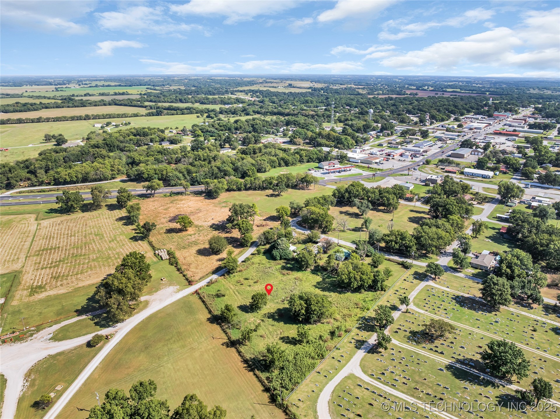 800 W Main Street Property Photo 4