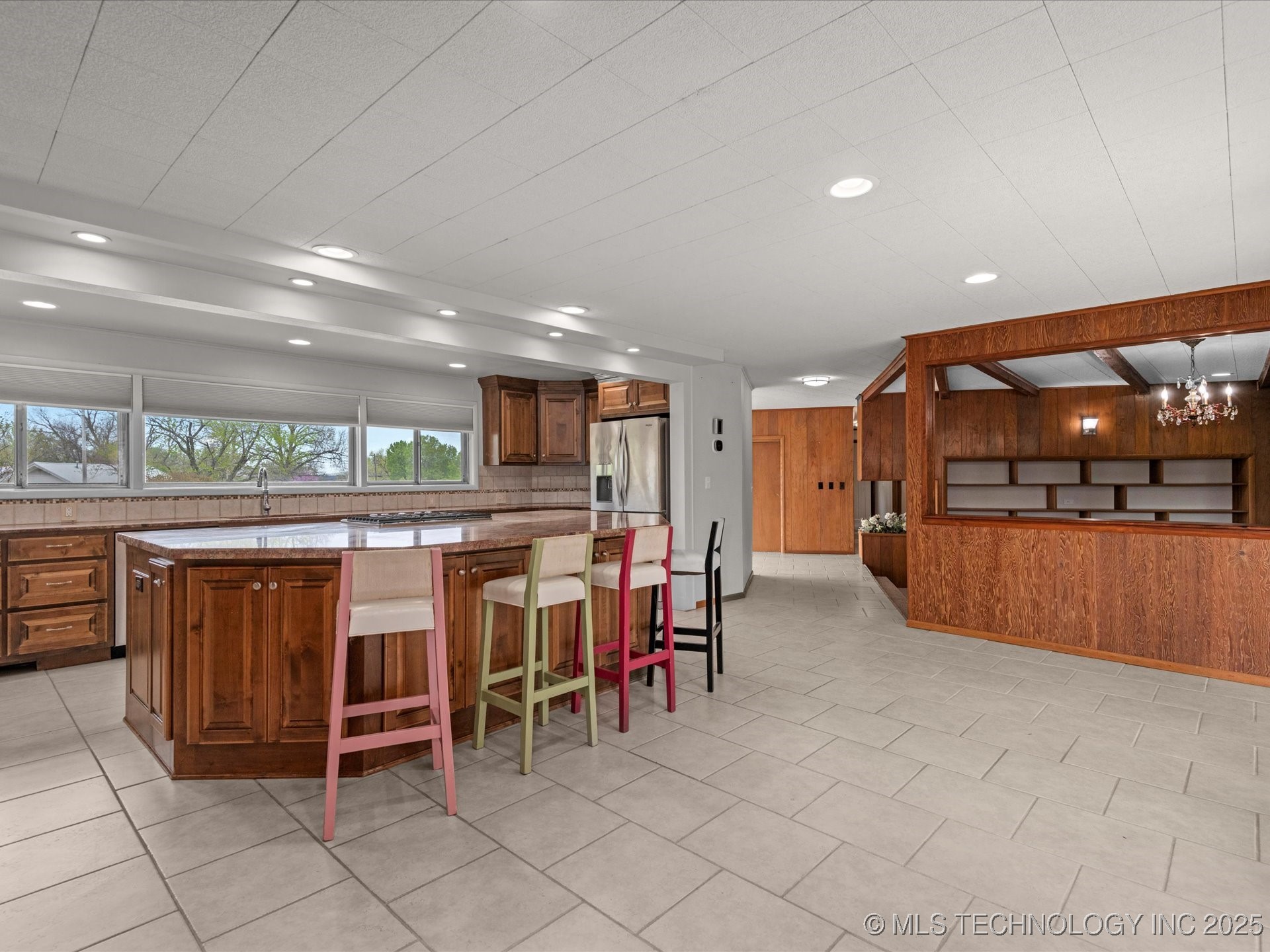 1700 S Grandview Avenue Property Photo 13