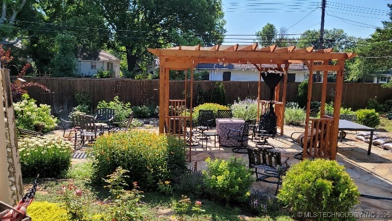 1700 S Grandview Avenue Property Photo 37