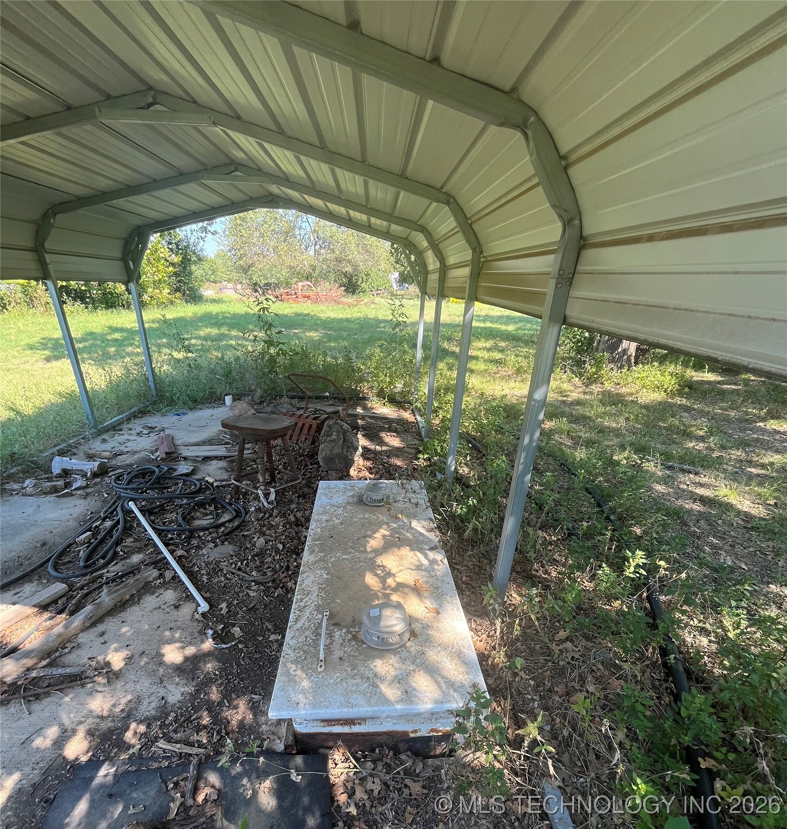 1915 Springdale Road Property Photo 4