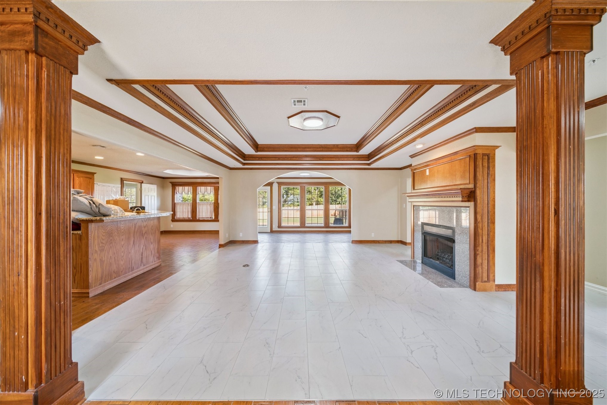 7101 S 282nd East Avenue Property Photo 5