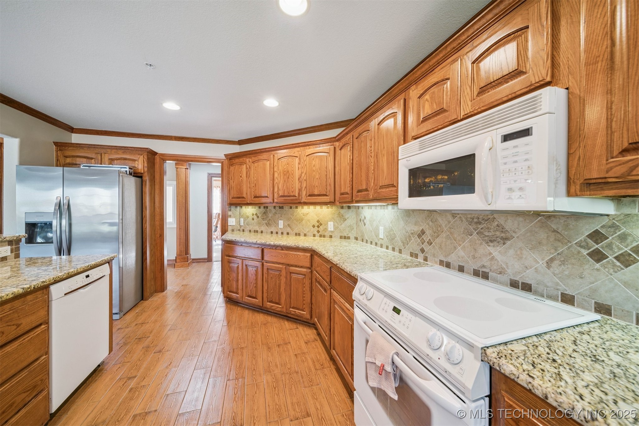 7101 S 282nd East Avenue Property Photo 12