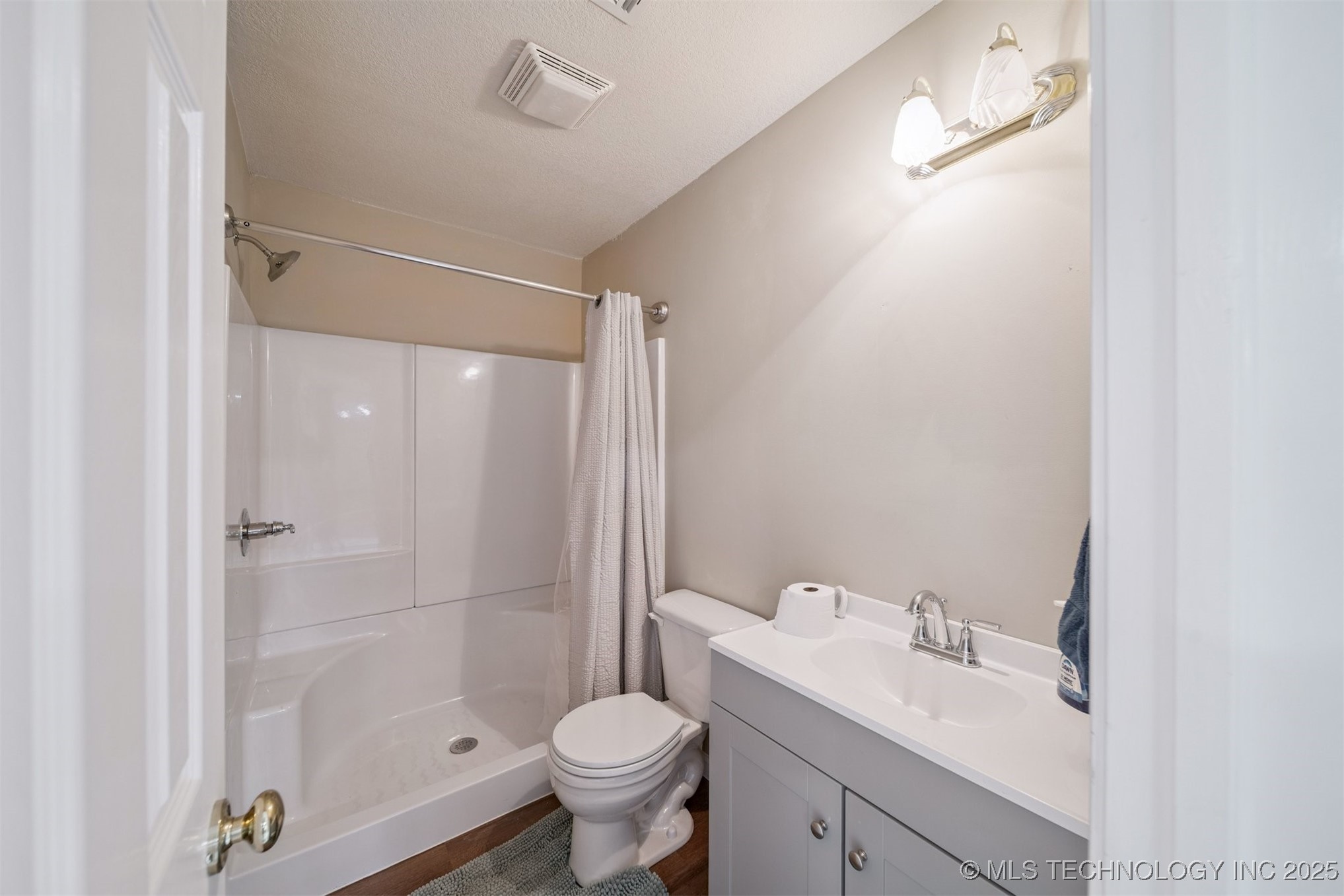 7101 S 282nd East Avenue Property Photo 18