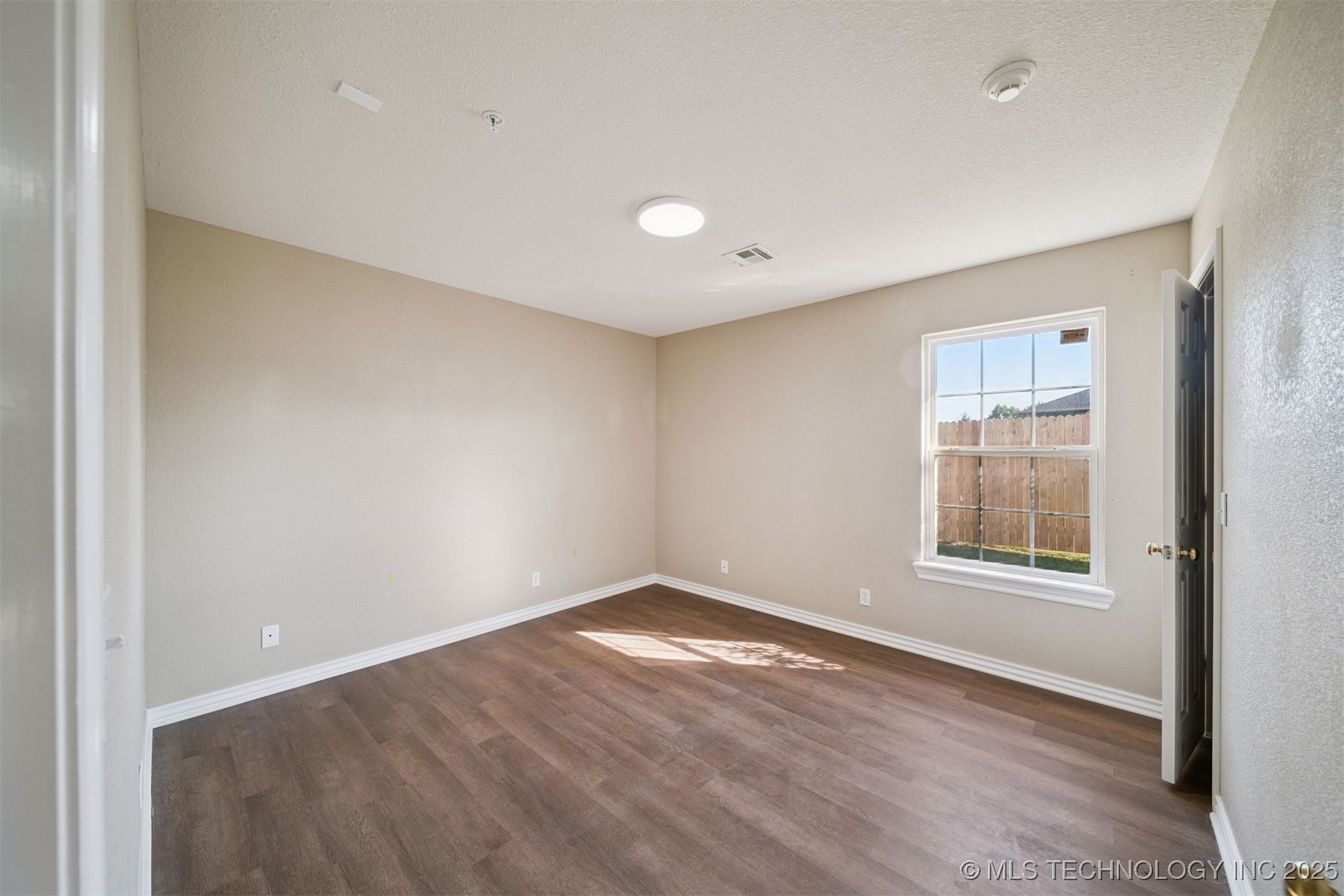 7101 S 282nd East Avenue Property Photo 19