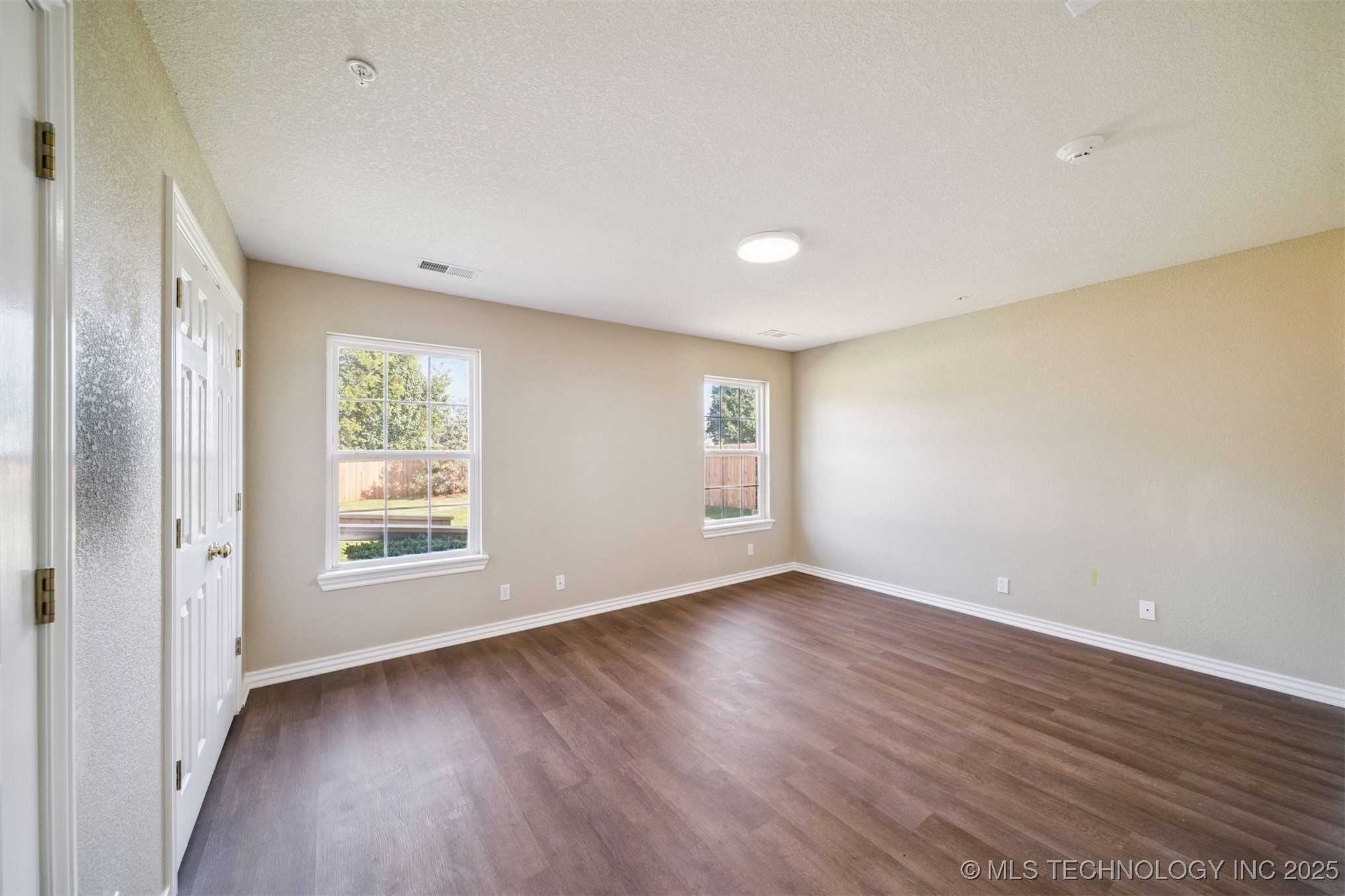 7101 S 282nd East Avenue Property Photo 22