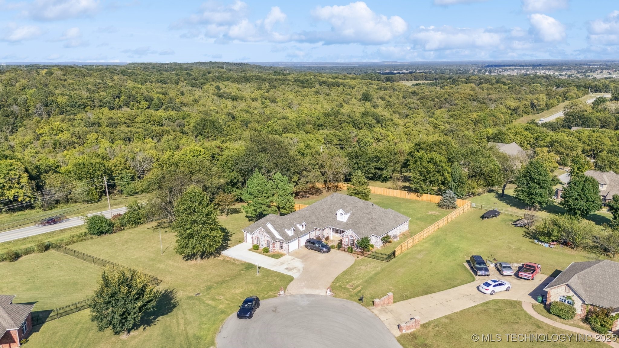 7101 S 282nd East Avenue Property Photo 38