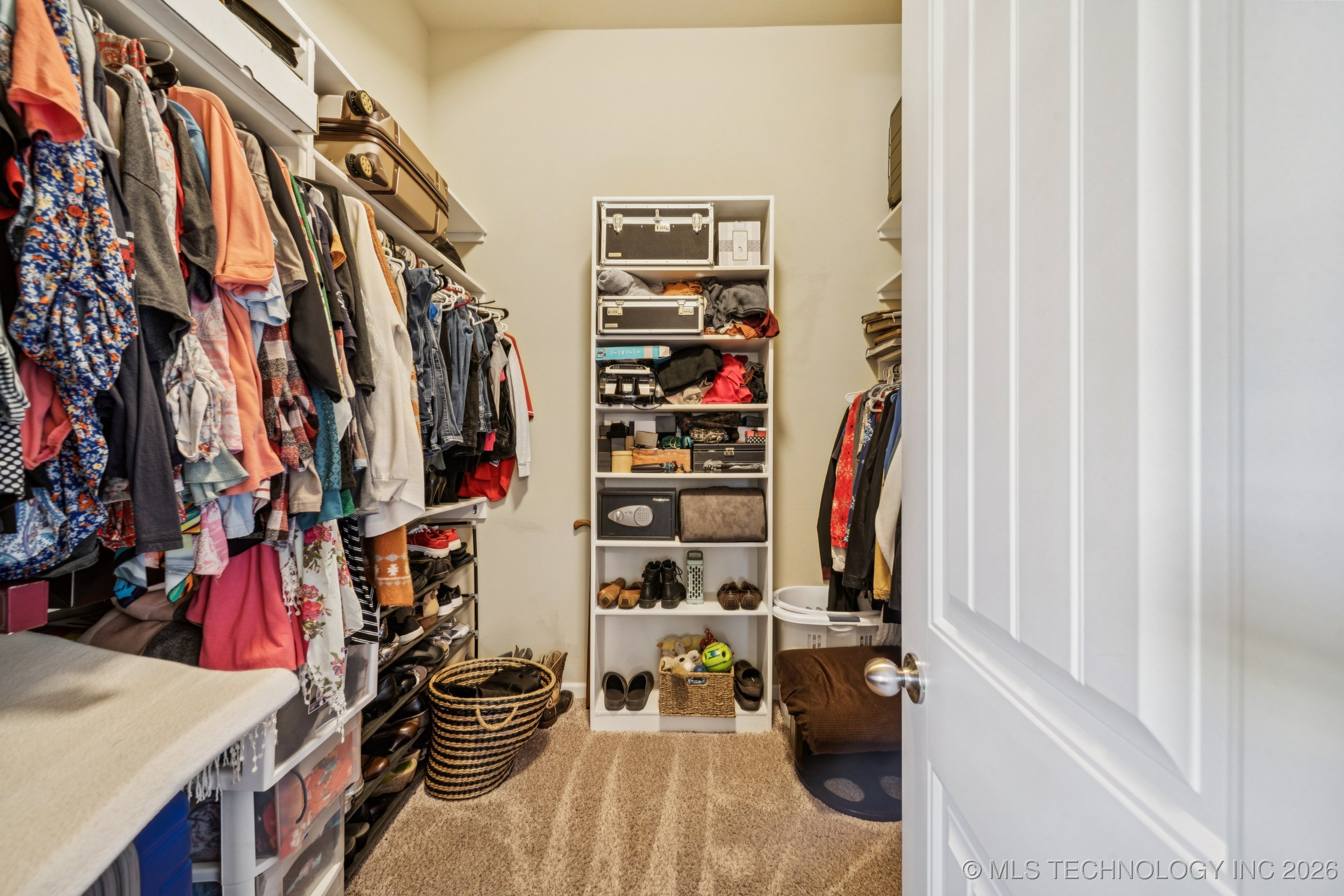 12860 N 44th East Avenue Property Photo 28