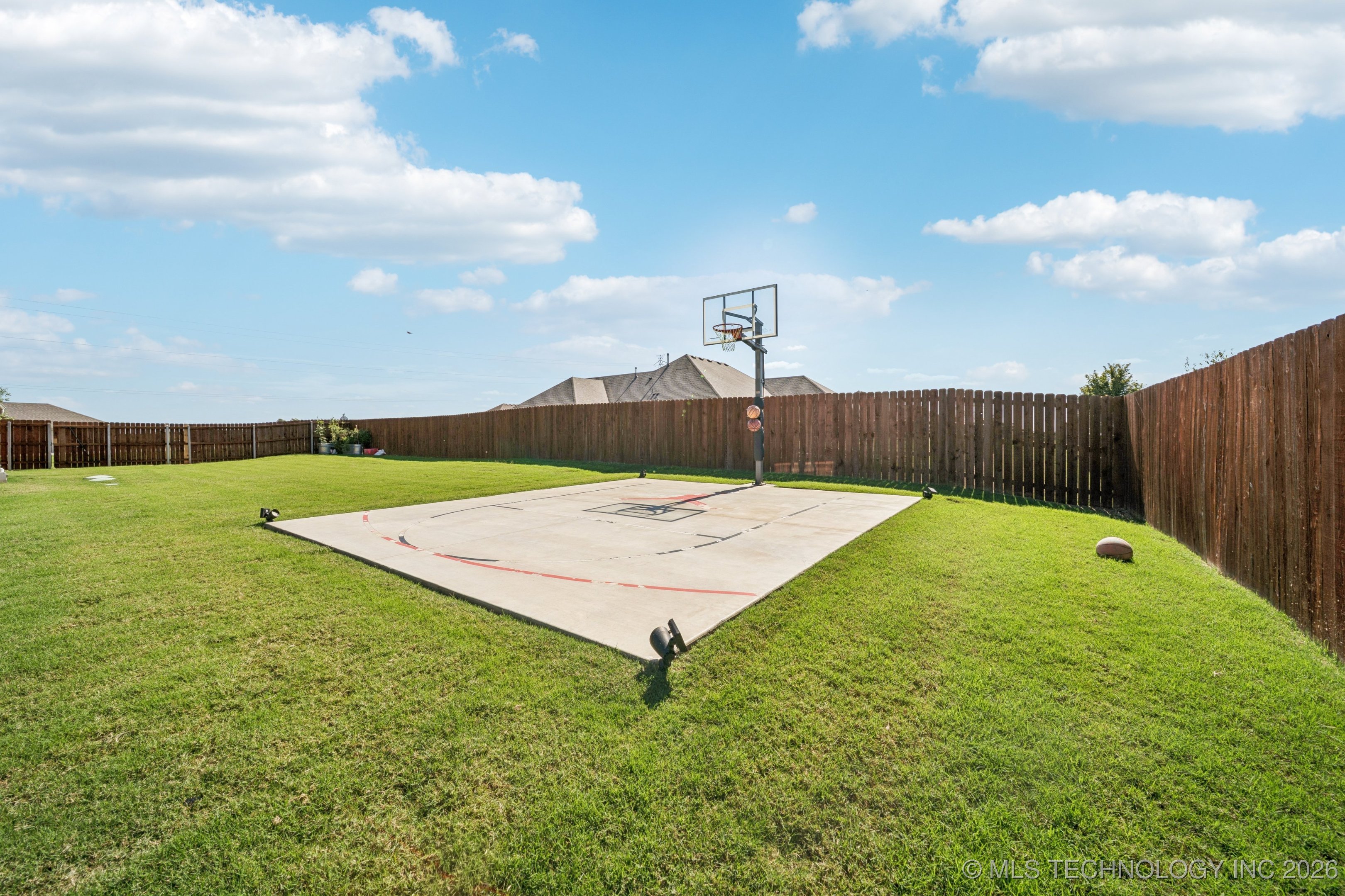 12860 N 44th East Avenue Property Photo 47