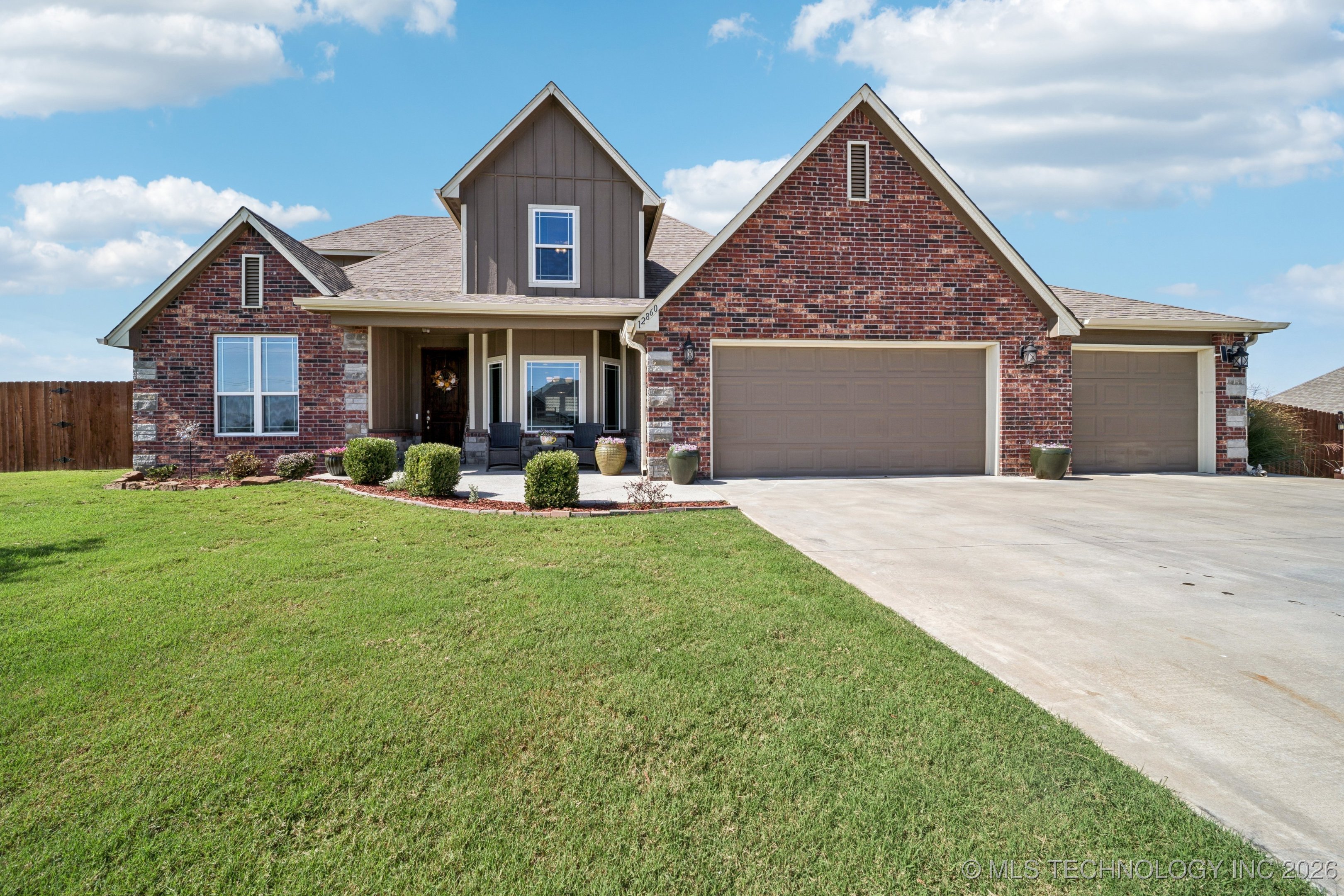 12860 N 44th East Avenue Property Photo 57