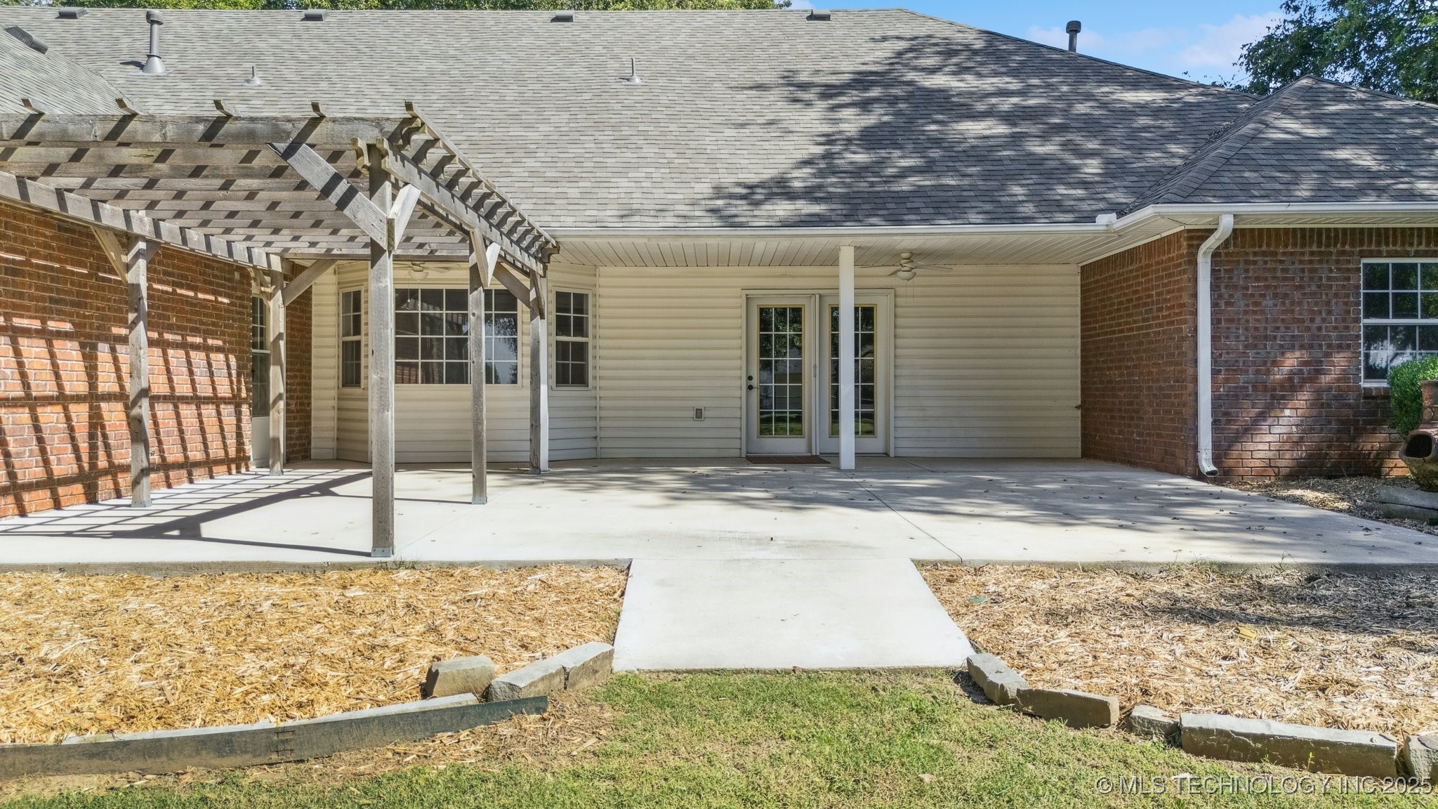 15818 E 77th Street N Property Photo 34