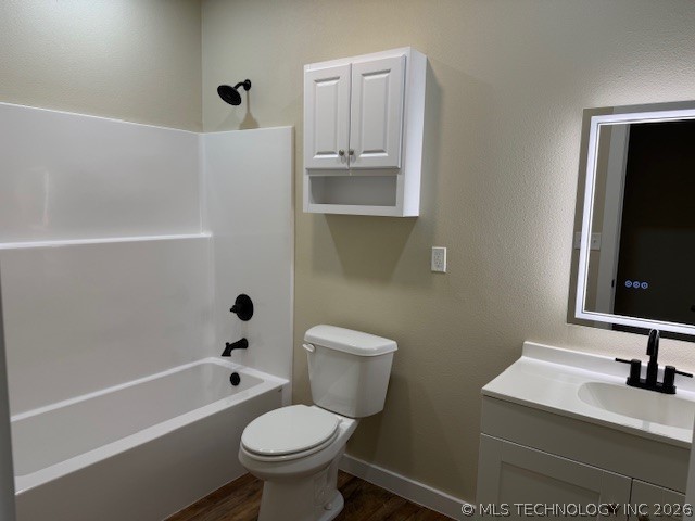 453 W 2nd Street Property Photo 19