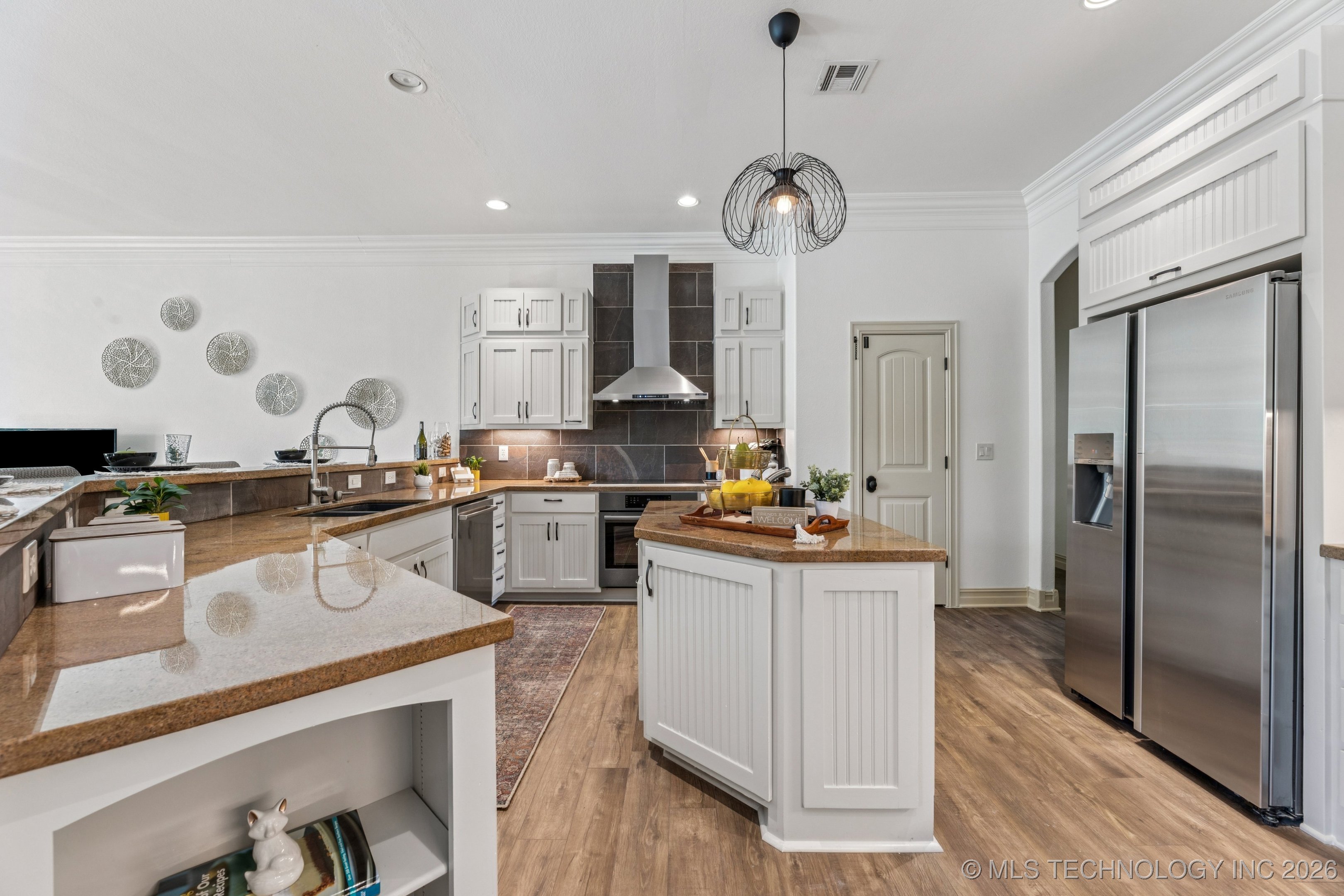 18894 E 80th Street North N Property Photo 10