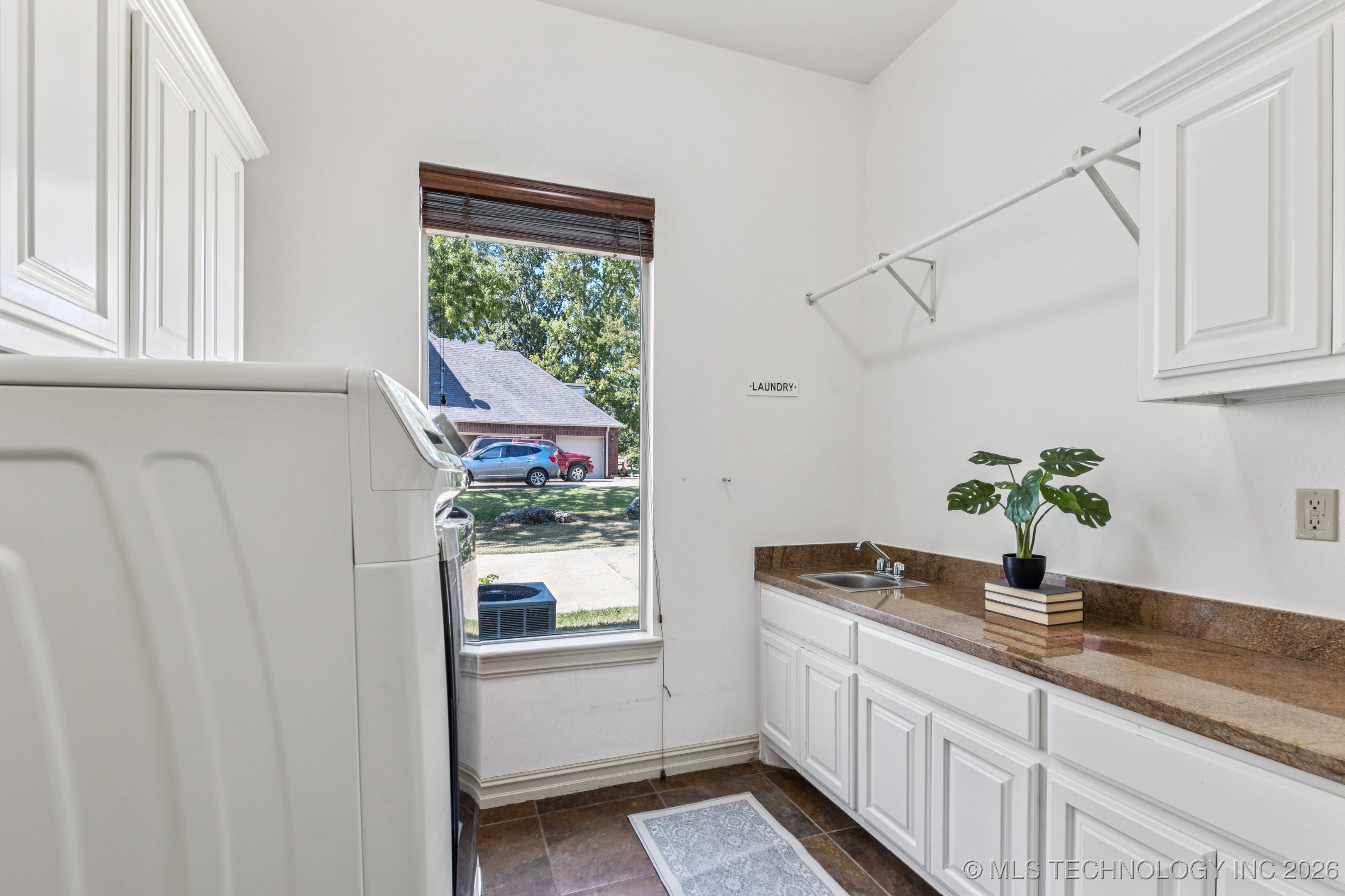 18894 E 80th Street North N Property Photo 26