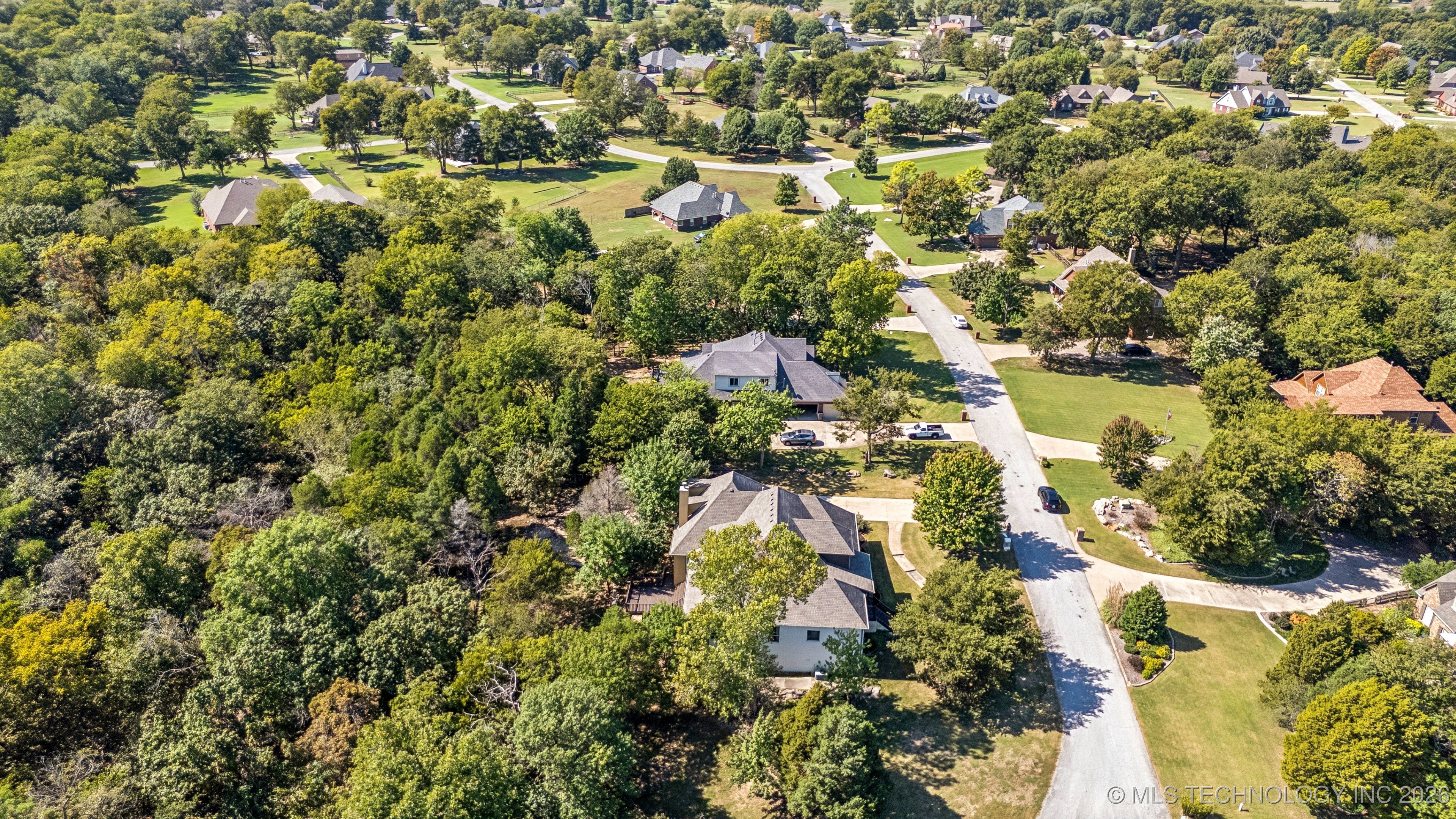 18894 E 80th Street North N Property Photo 48