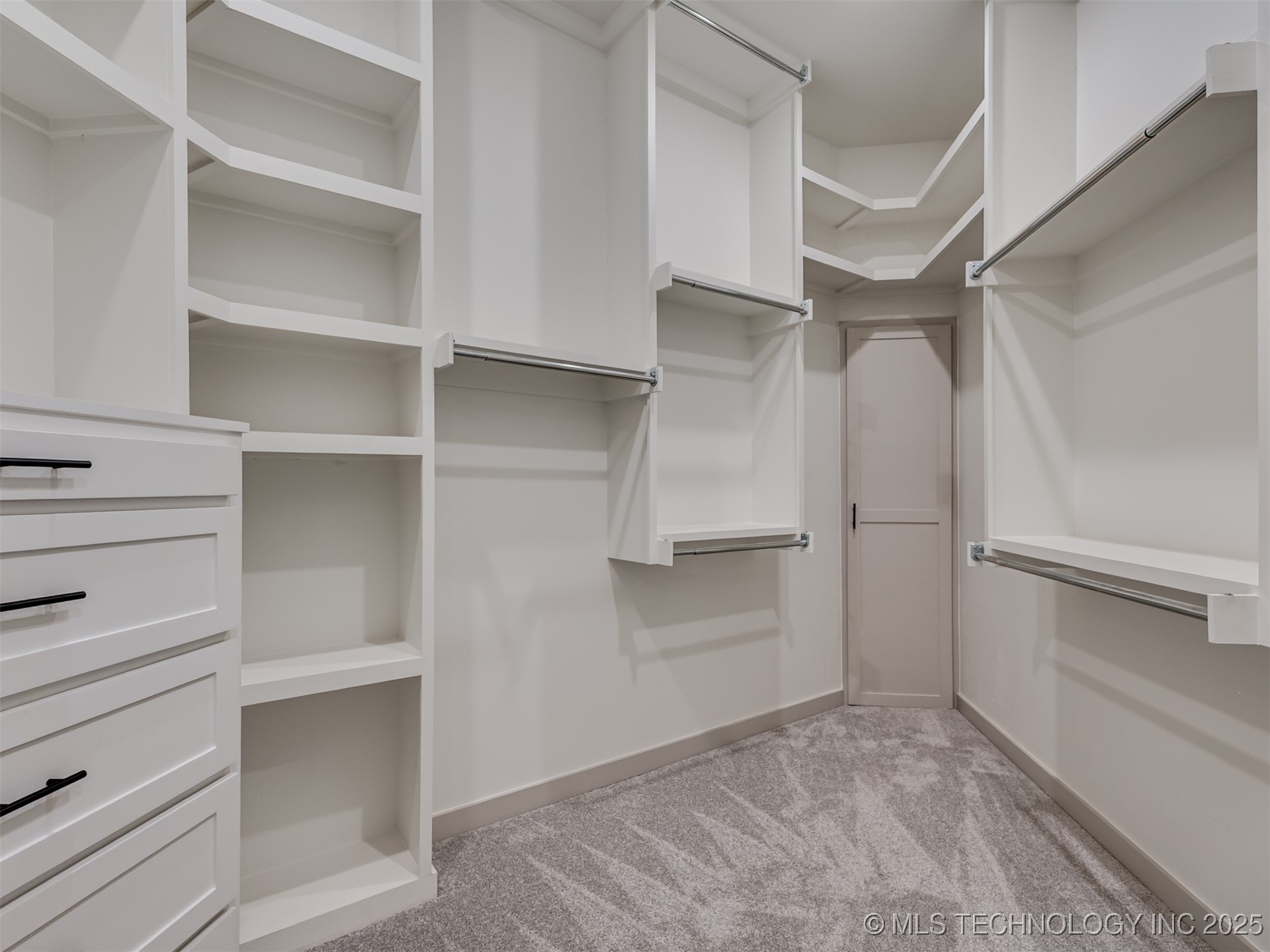 17281 Stone House Road Property Photo 15