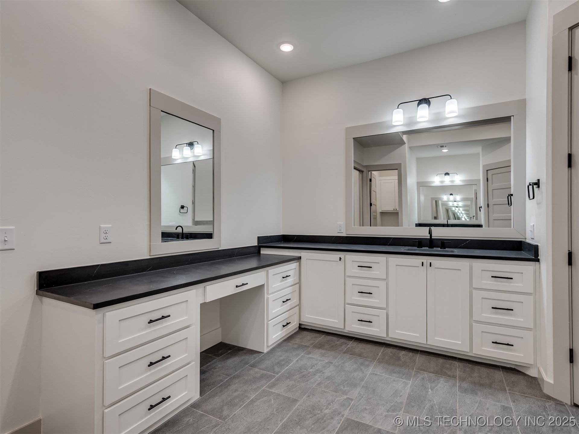 17281 Stone House Road Property Photo 16