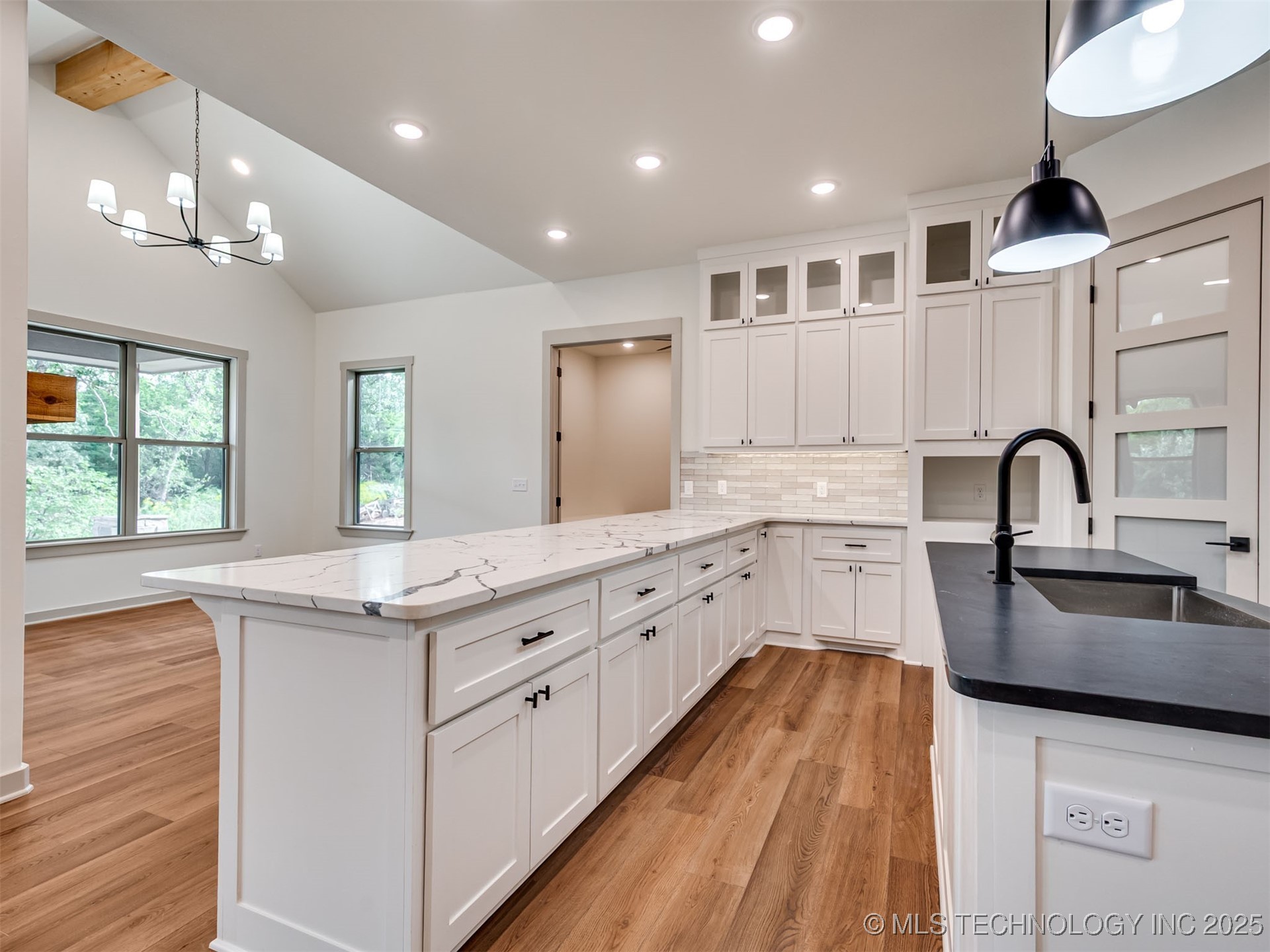 17281 Stone House Road Property Photo 28