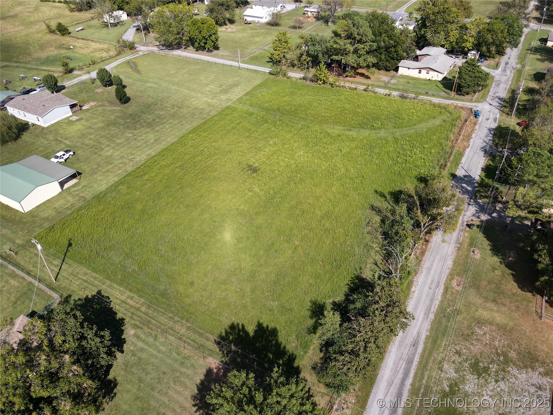 Emberton Street Property Photo 4