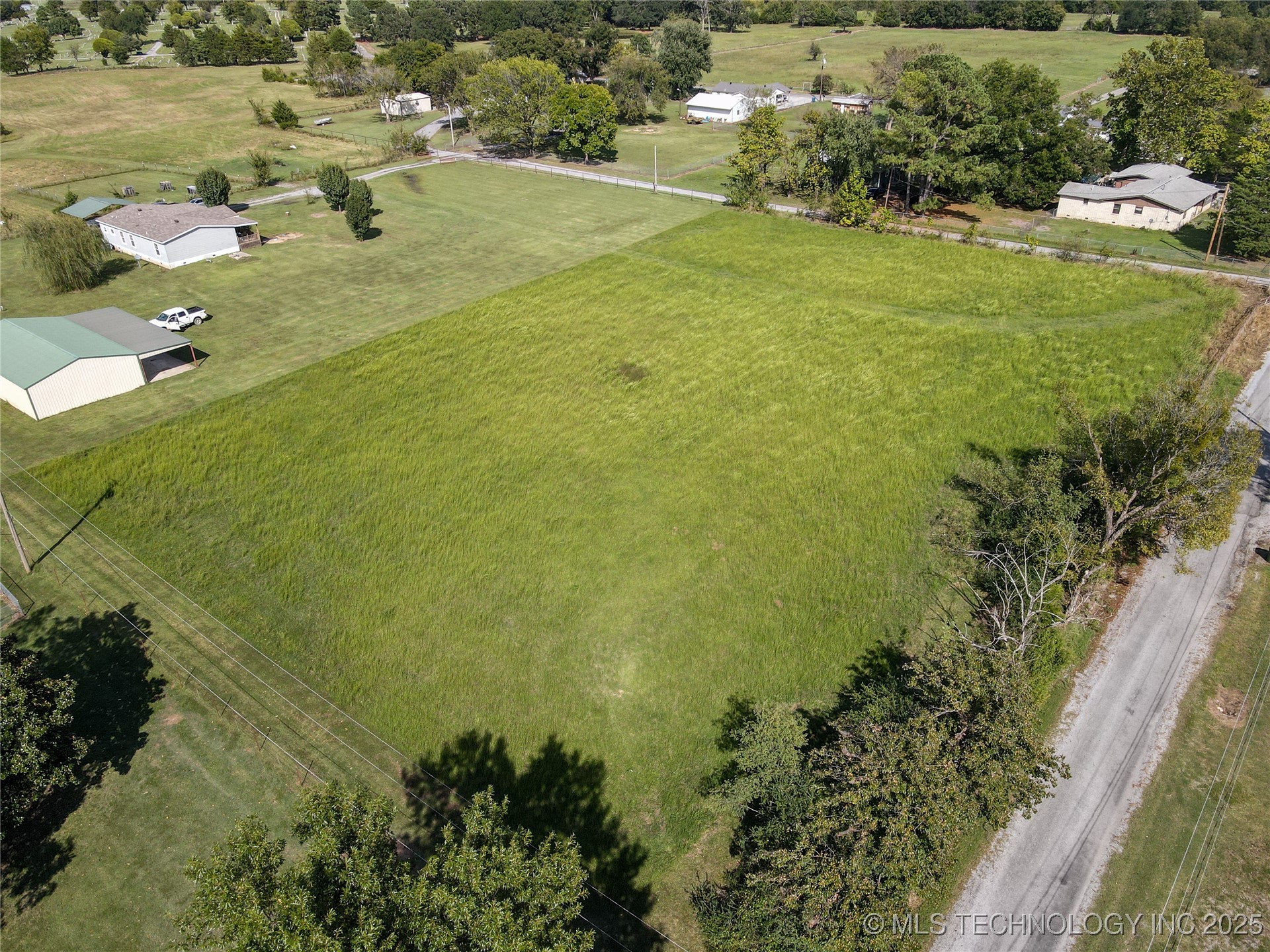 Emberton Street Property Photo 24