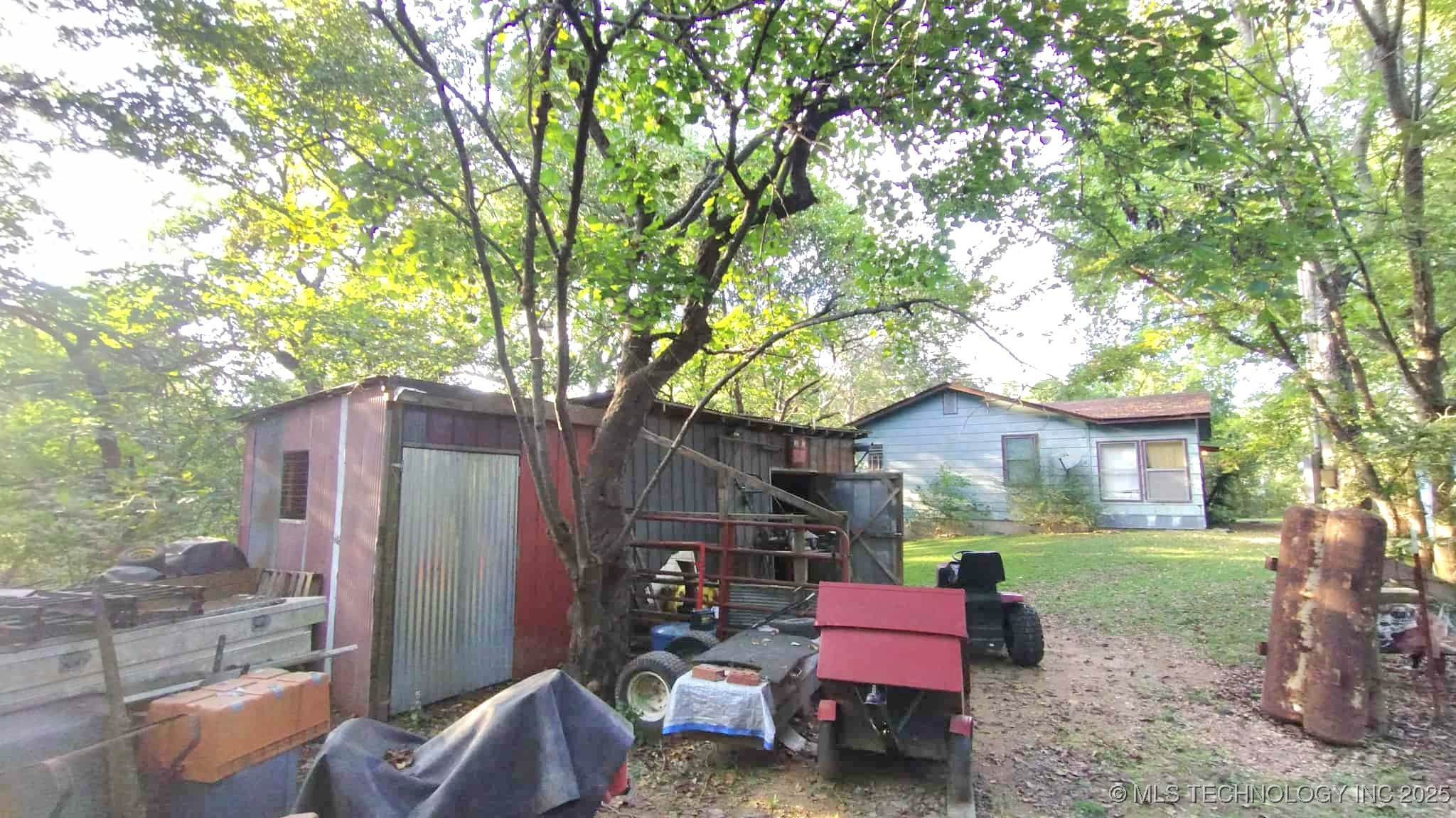 177 S Military Road Property Photo 23