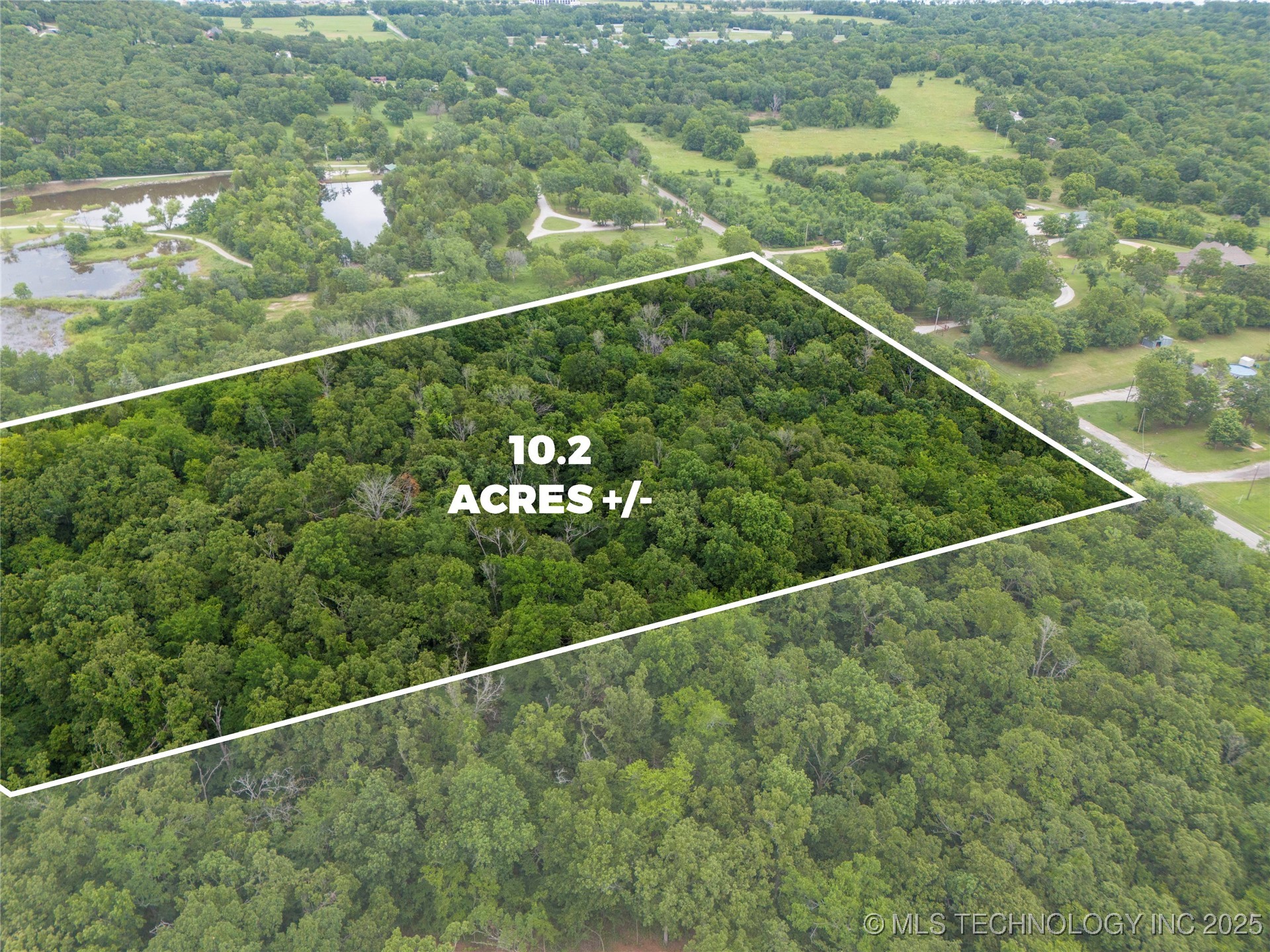 03782 S 137th West Avenue Property Photo 4