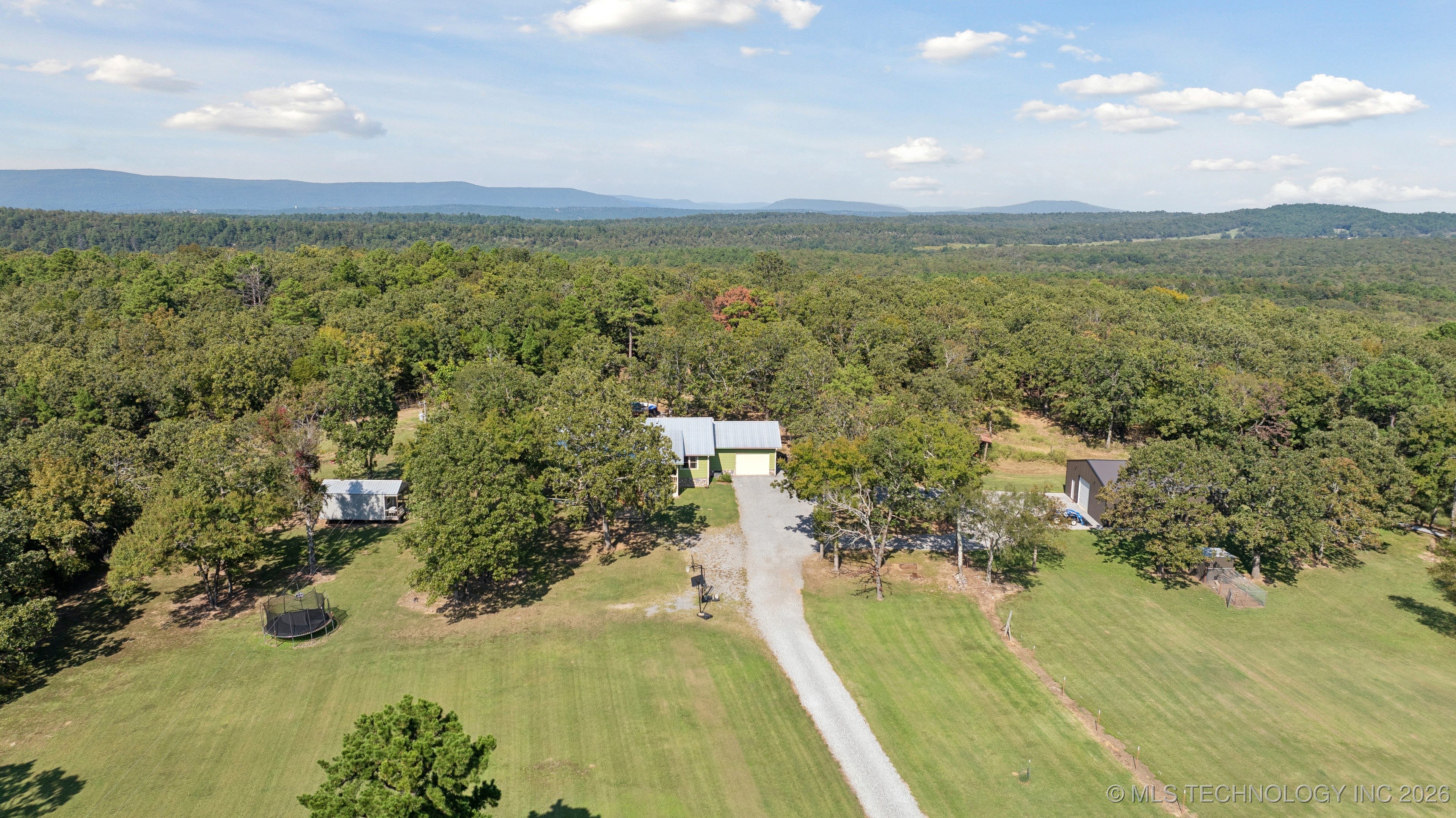 3340 Se 1083 Road Property Photo 7