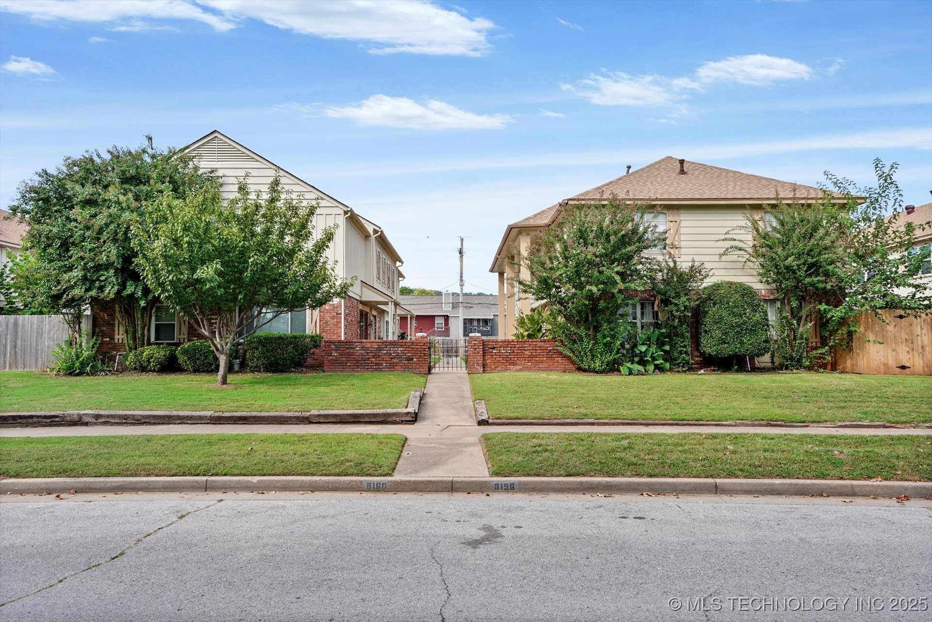 6160 S Madison Place 6160-d Property Photo 19