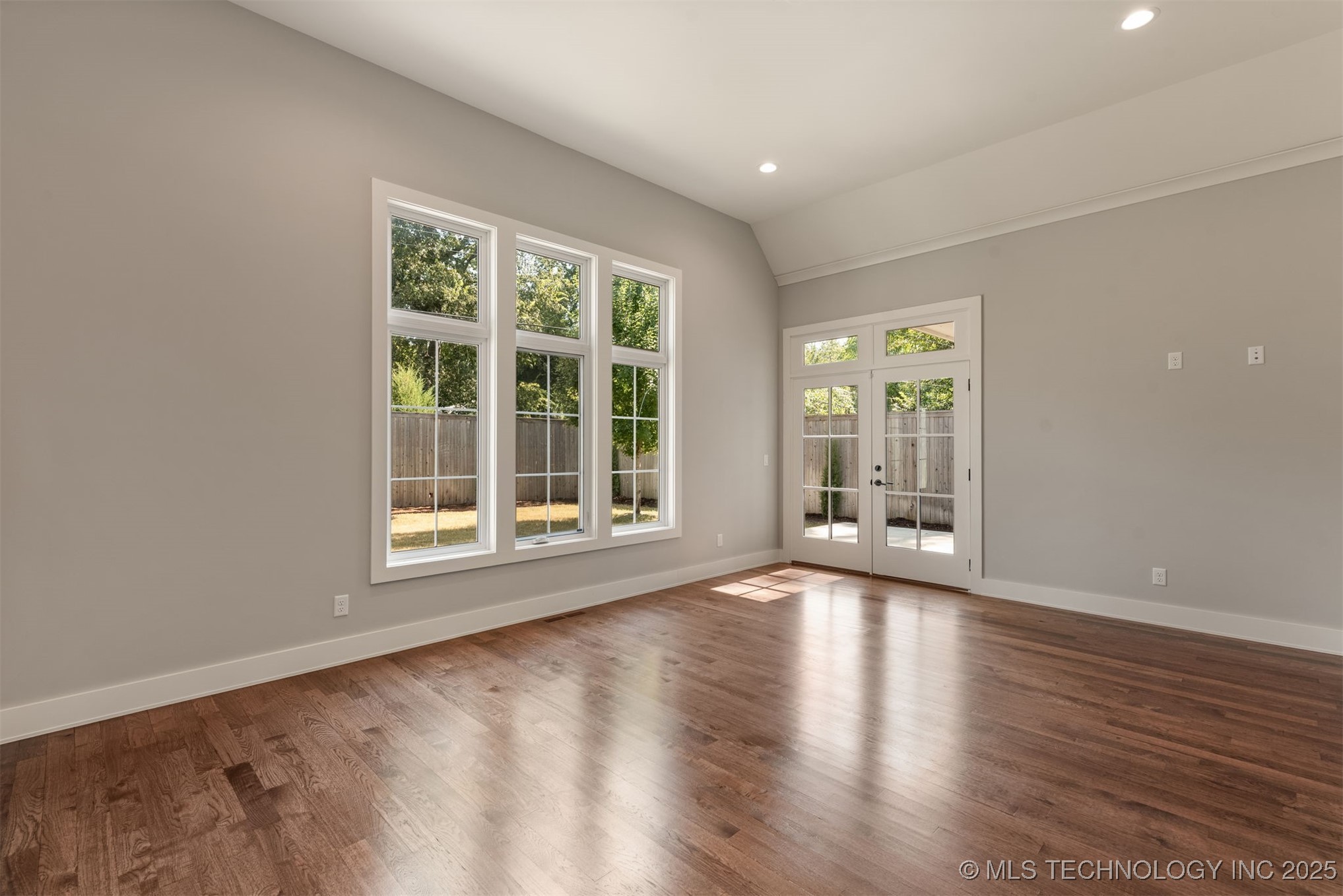 4745 S Boston Place Property Photo 34