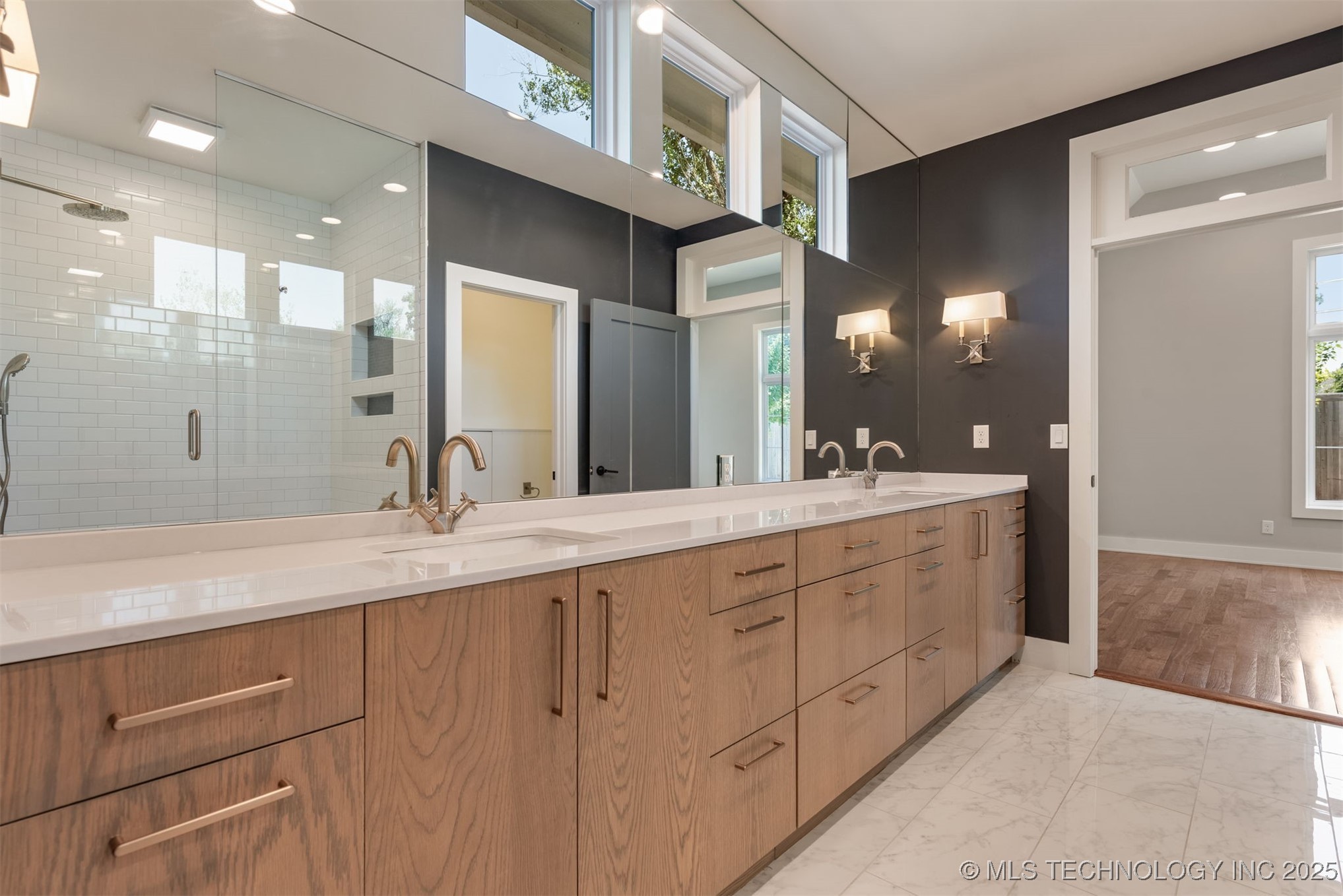 4745 S Boston Place Property Photo 40